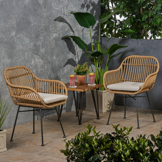 Outdoor Rattan Accent Chair with Metal Legs - Outdoor