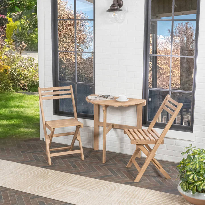 3 Ways to Turn Tiny Spaces Into an Outdoor Oasis - Pier 1