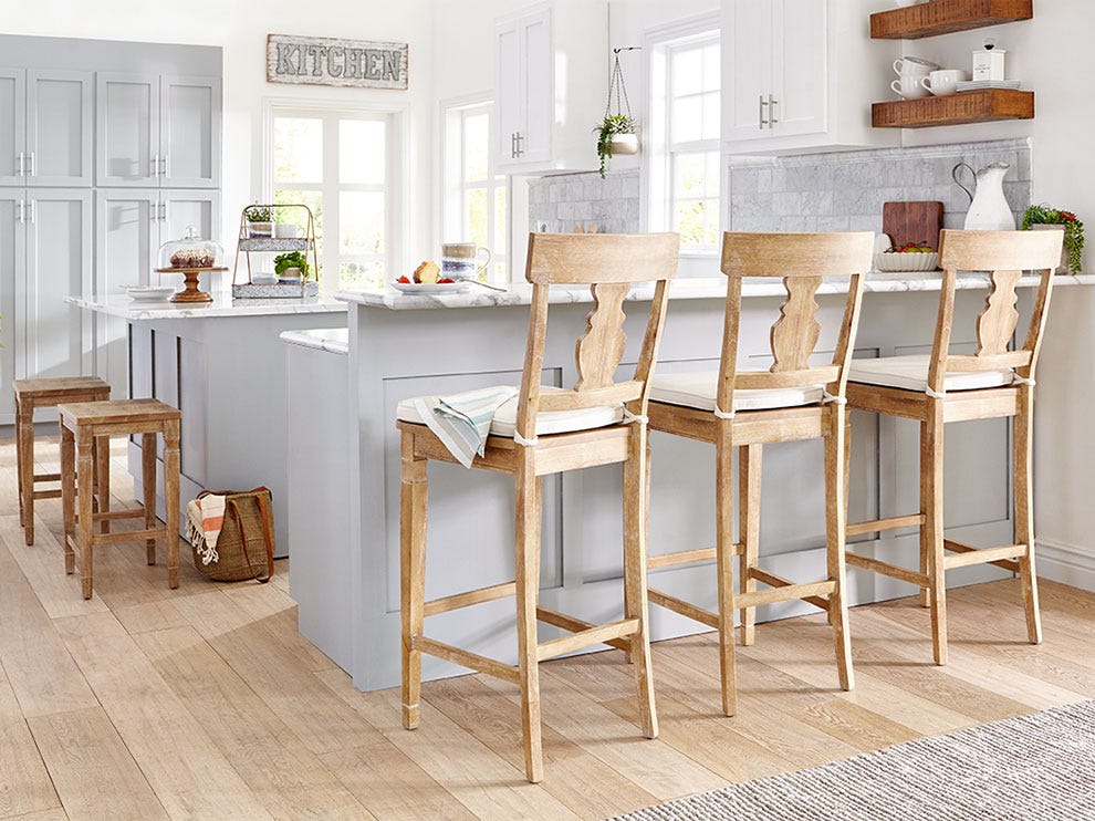 BAR STOOL MEASURING & BUYING GUIDE - Pier 1