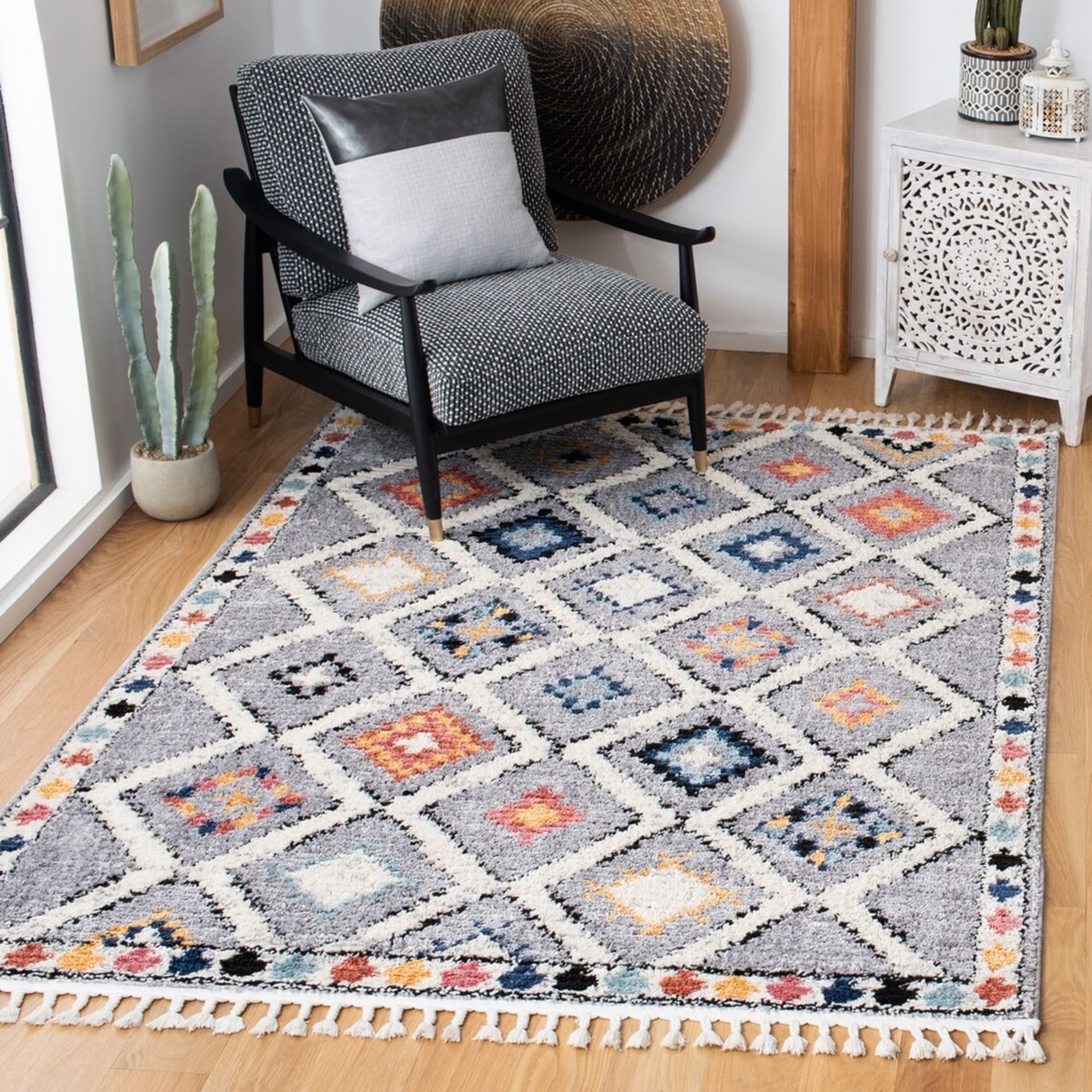 Style Your Home with Fashionable Home Accessories - Pier 1