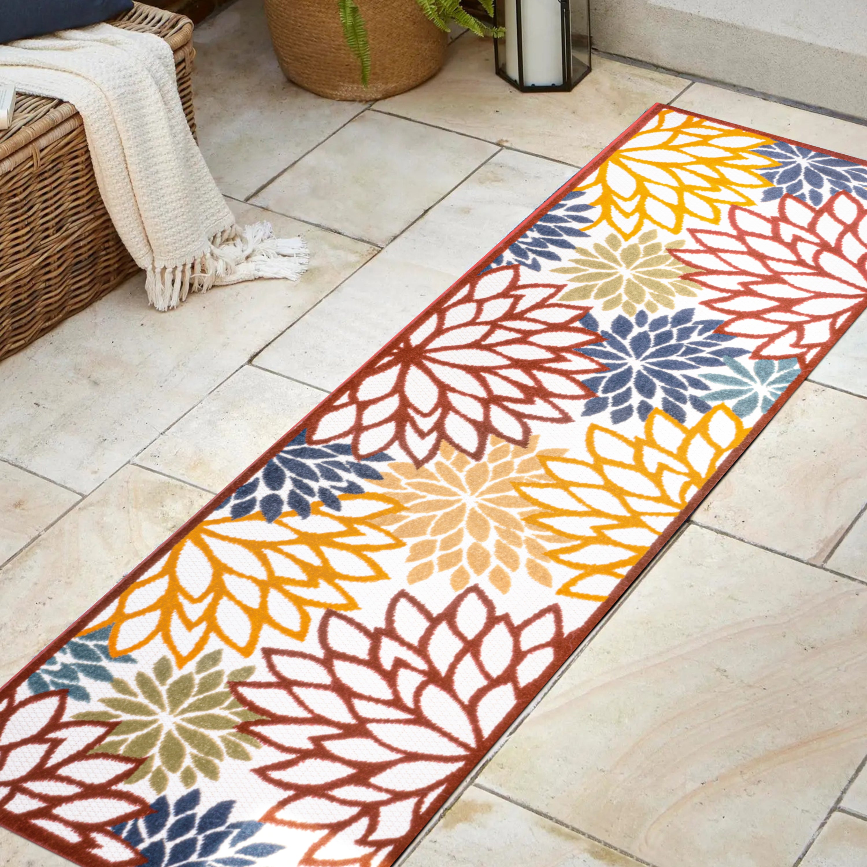 Minori Floral High-Low Indoor/Outdoor Area Rug