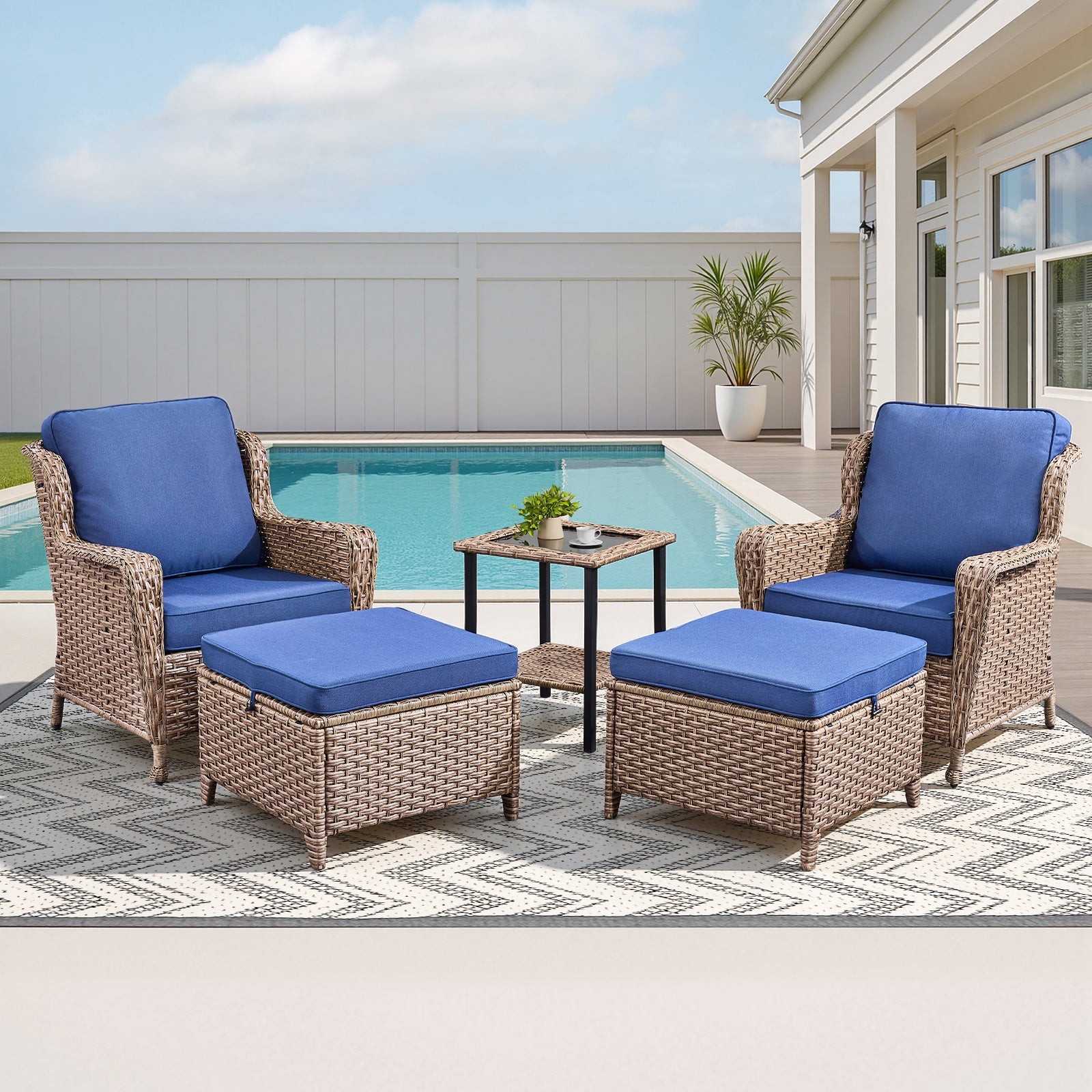 Avery 5 Piece Outdoor Lounge Set