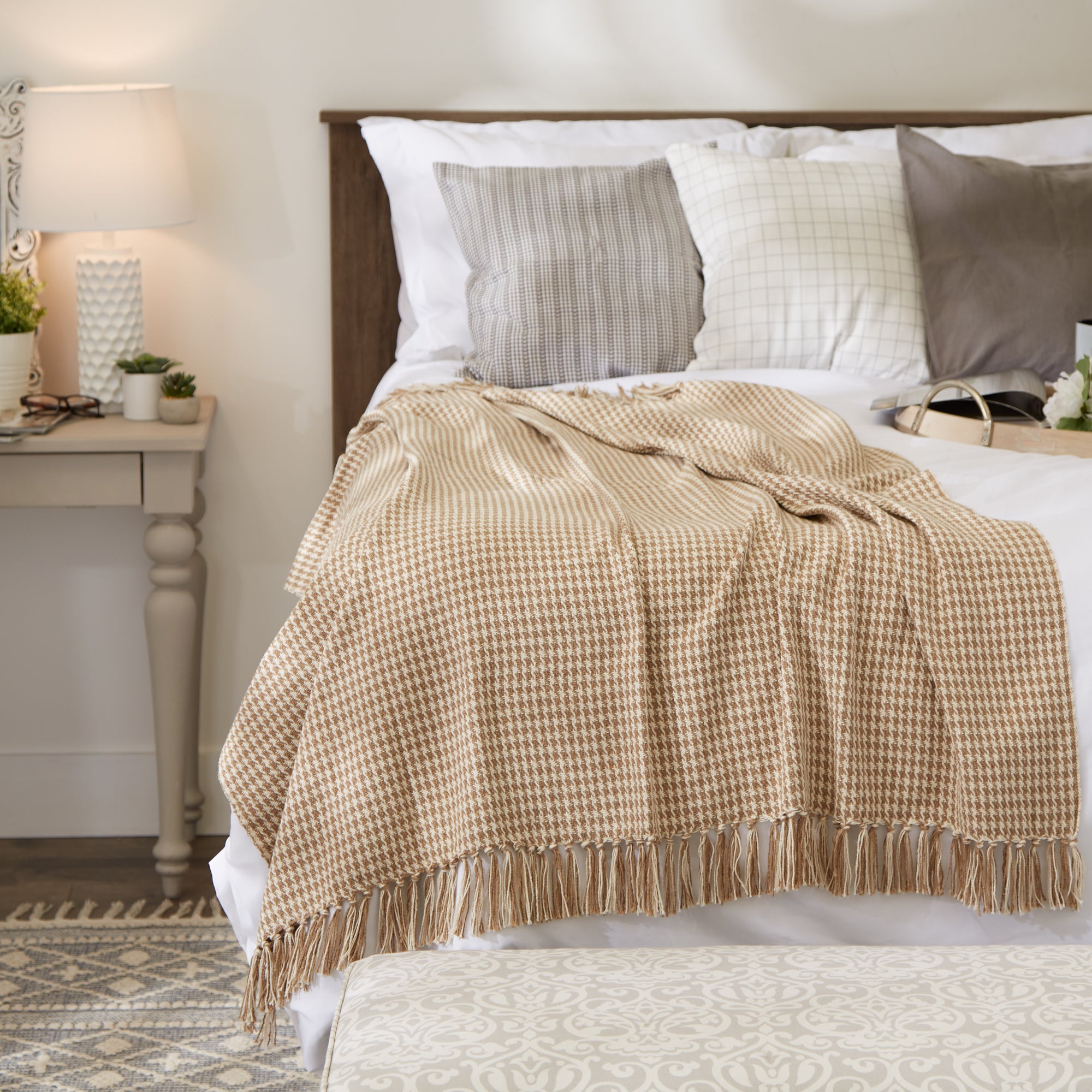 Stone Houndstooth Throw