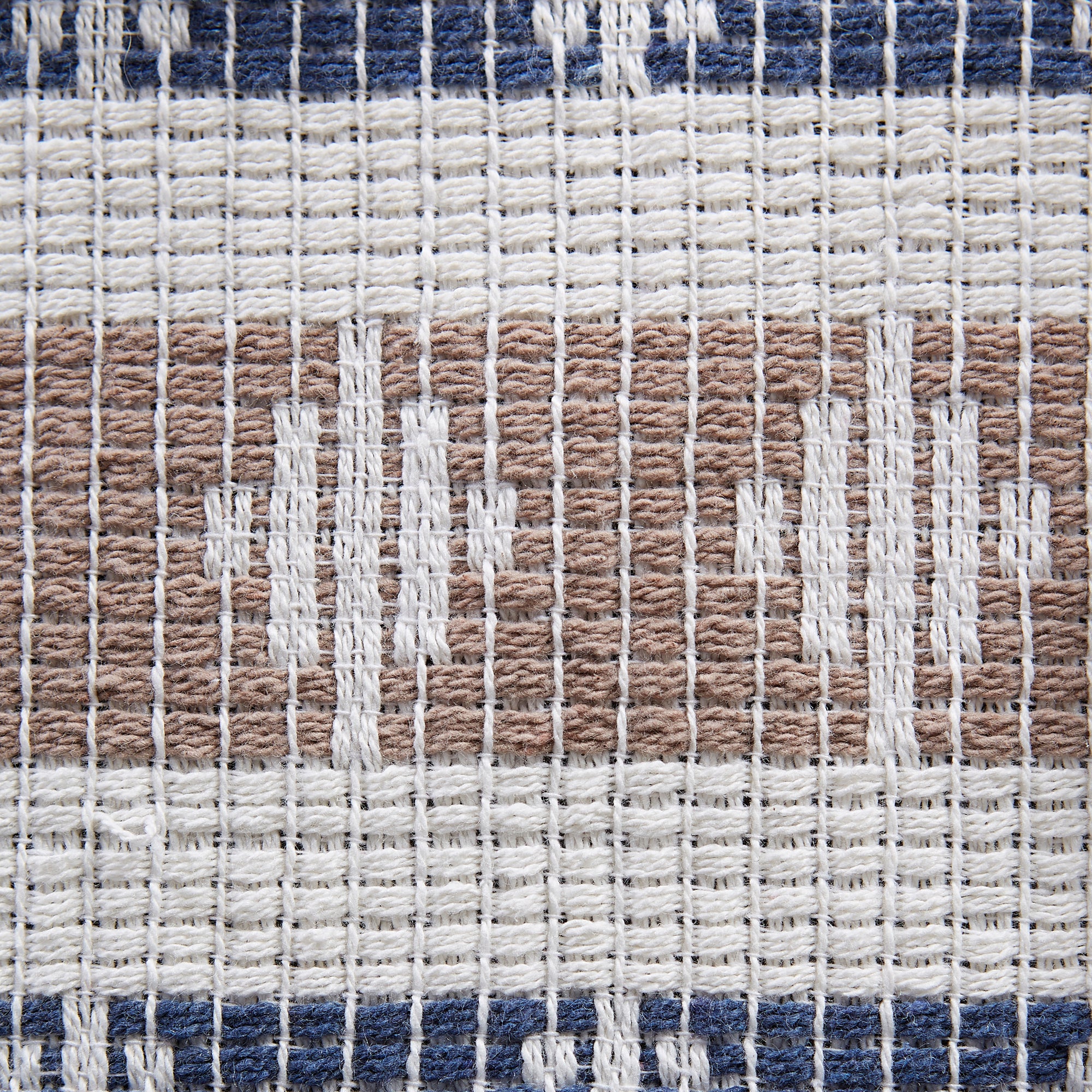 DII French Blue/Stone Colby Southwest Jacquard Fringe Cotton Table Runner, 15" x 72"