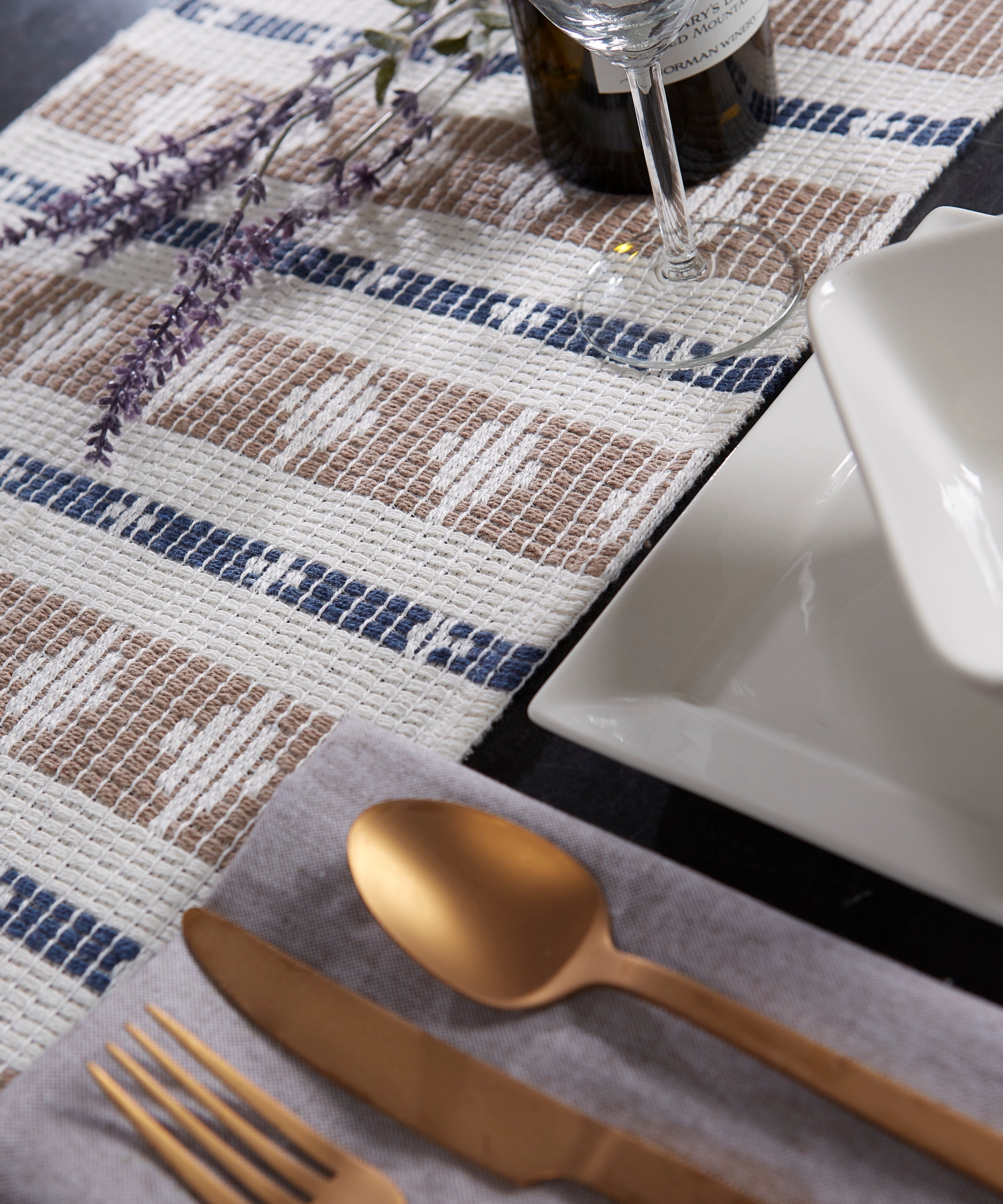 DII French Blue/Stone Colby Southwest Jacquard Fringe Cotton Table Runner, 15" x 72"