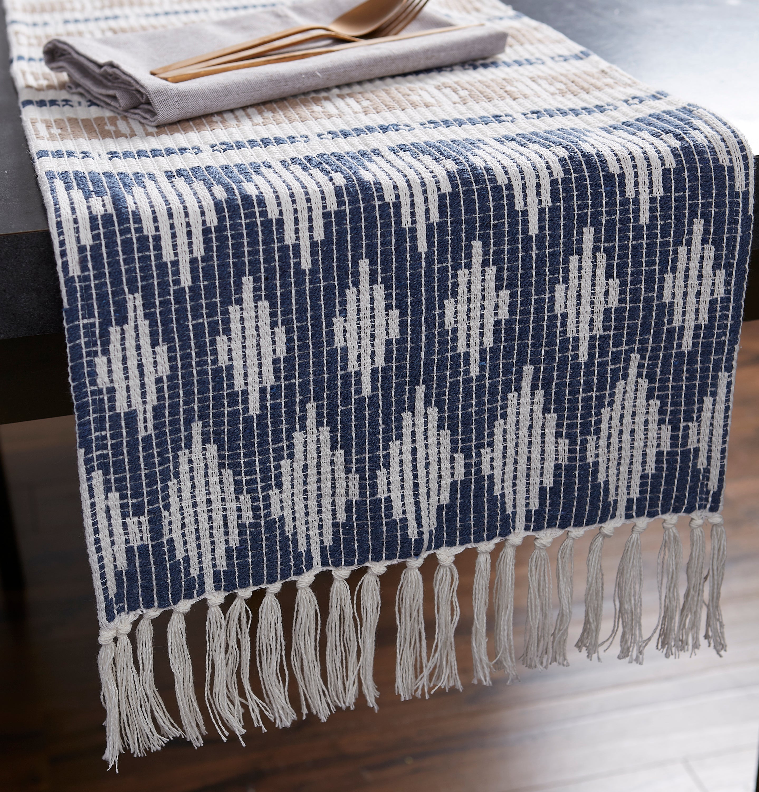DII French Blue/Stone Colby Southwest Jacquard Fringe Cotton Table Runner, 15" x 72"