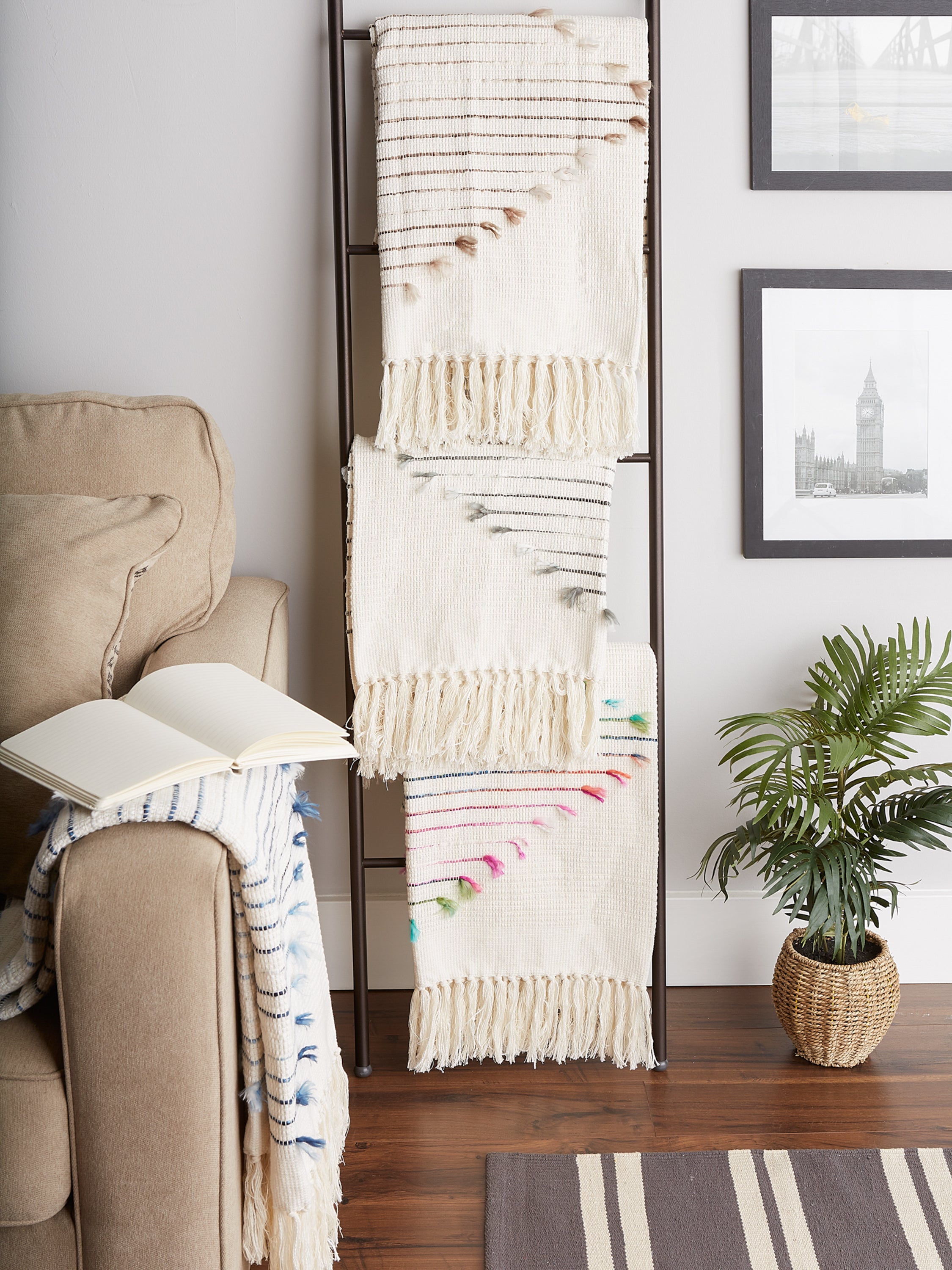 Black & Gray Diamond Cut Throw