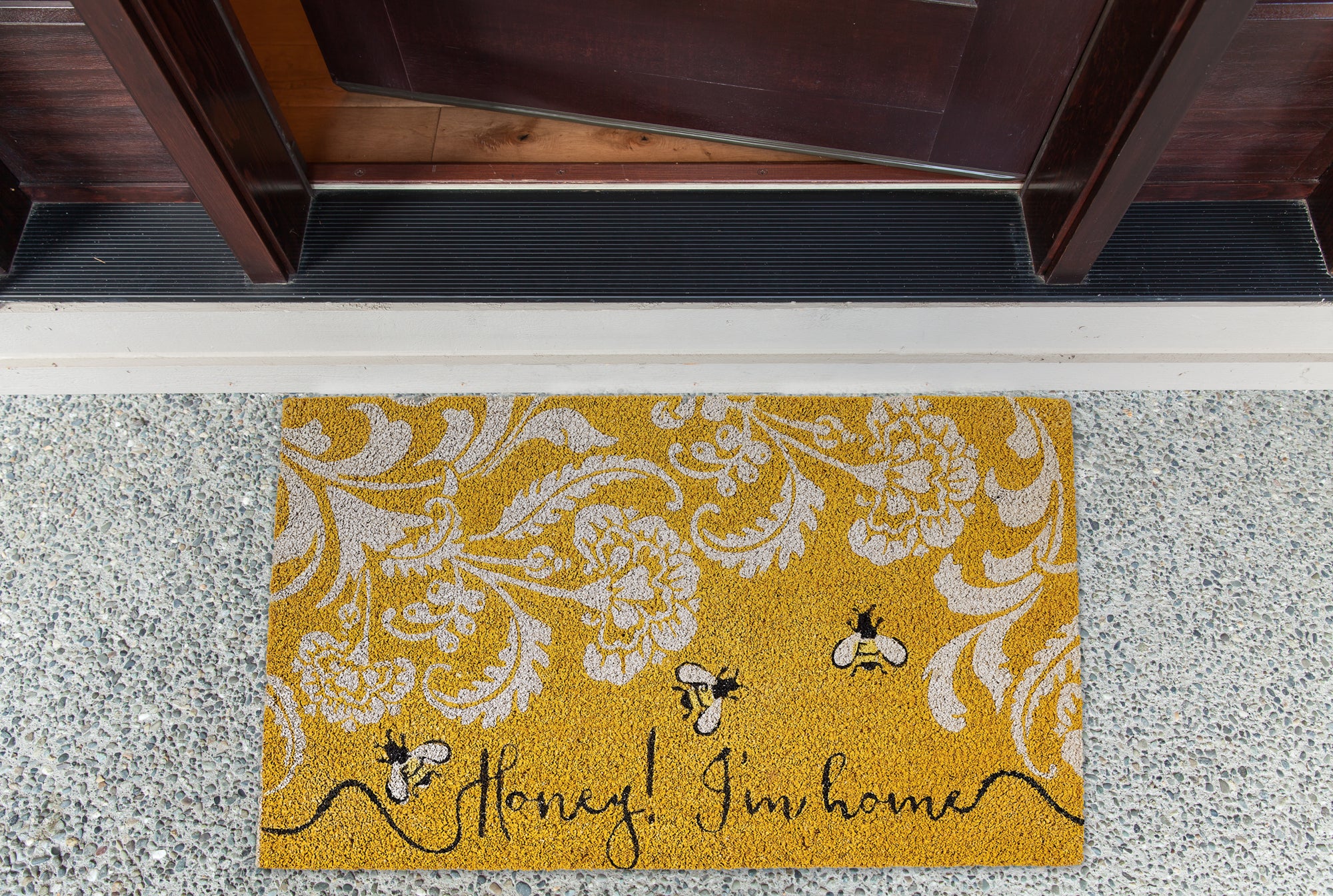 DII Honey I'm Home Doormat, Non-Slip PVC Backing