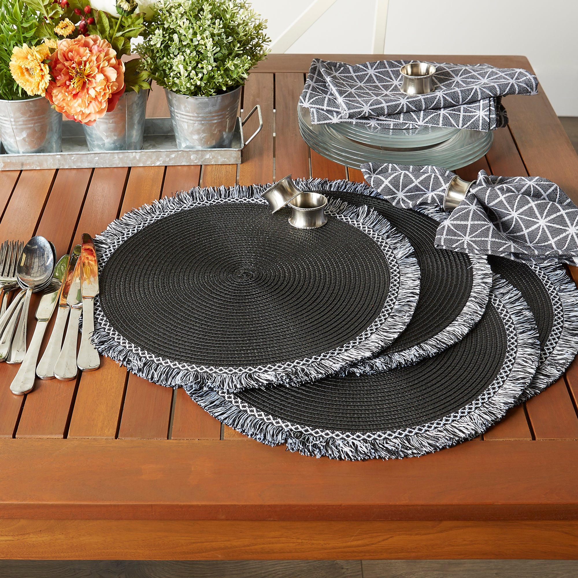 DII Round Fringed Polypropylene Placemat 6-Piece Set