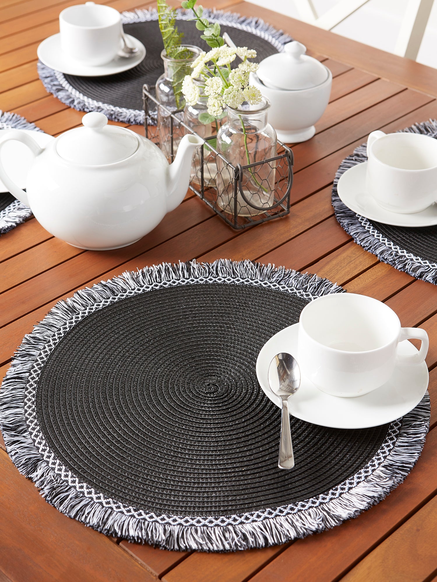 DII Round Fringed Polypropylene Placemat 6-Piece Set