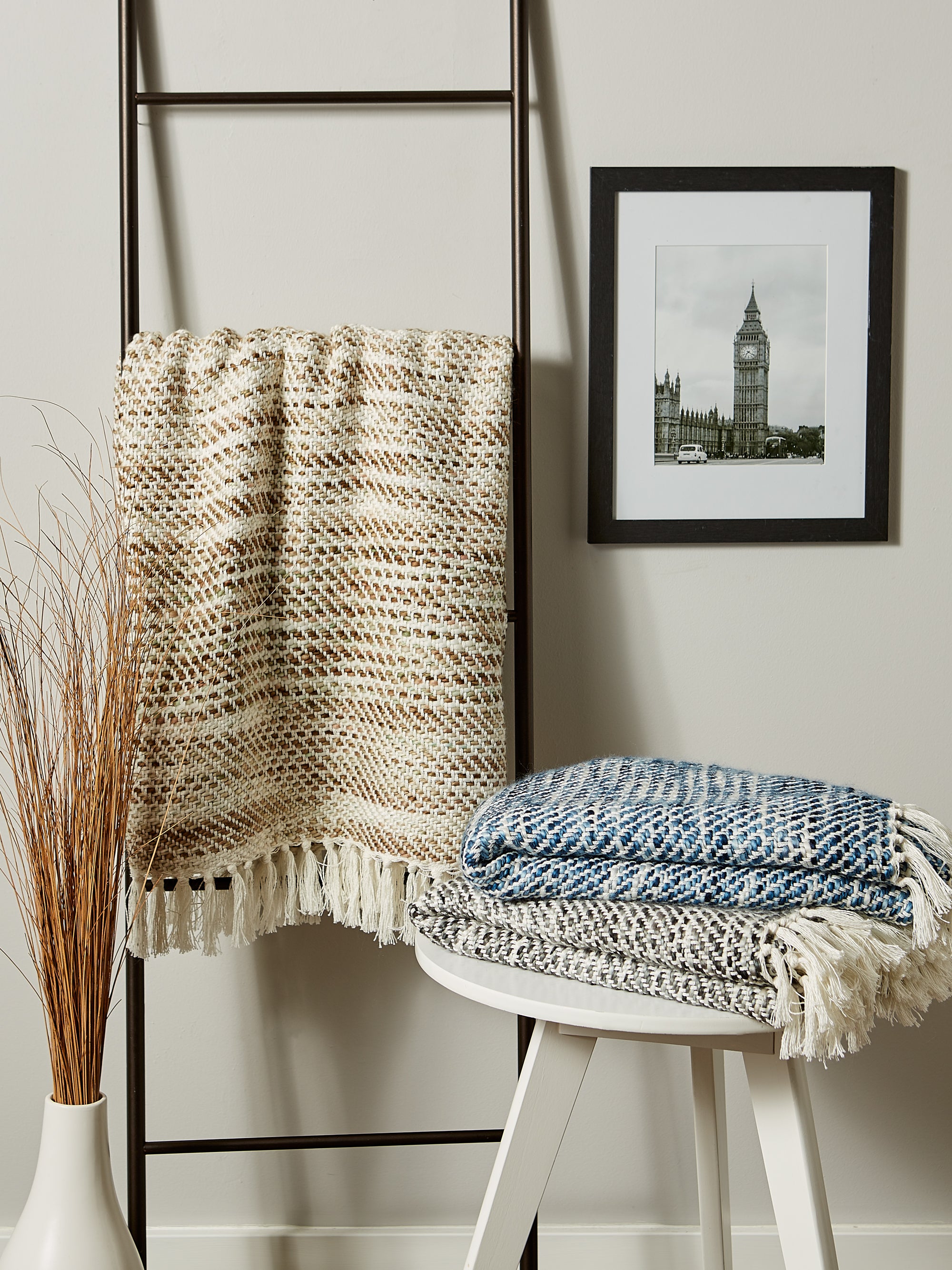 Natural Tone Diagonal Stripe Acrylic Throw