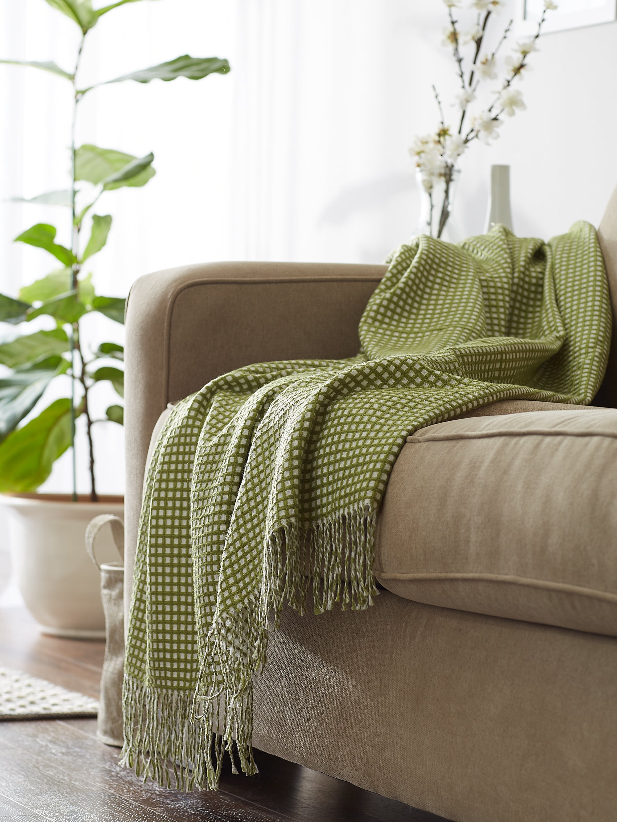 Antique Green & White Waffle Knit Throw