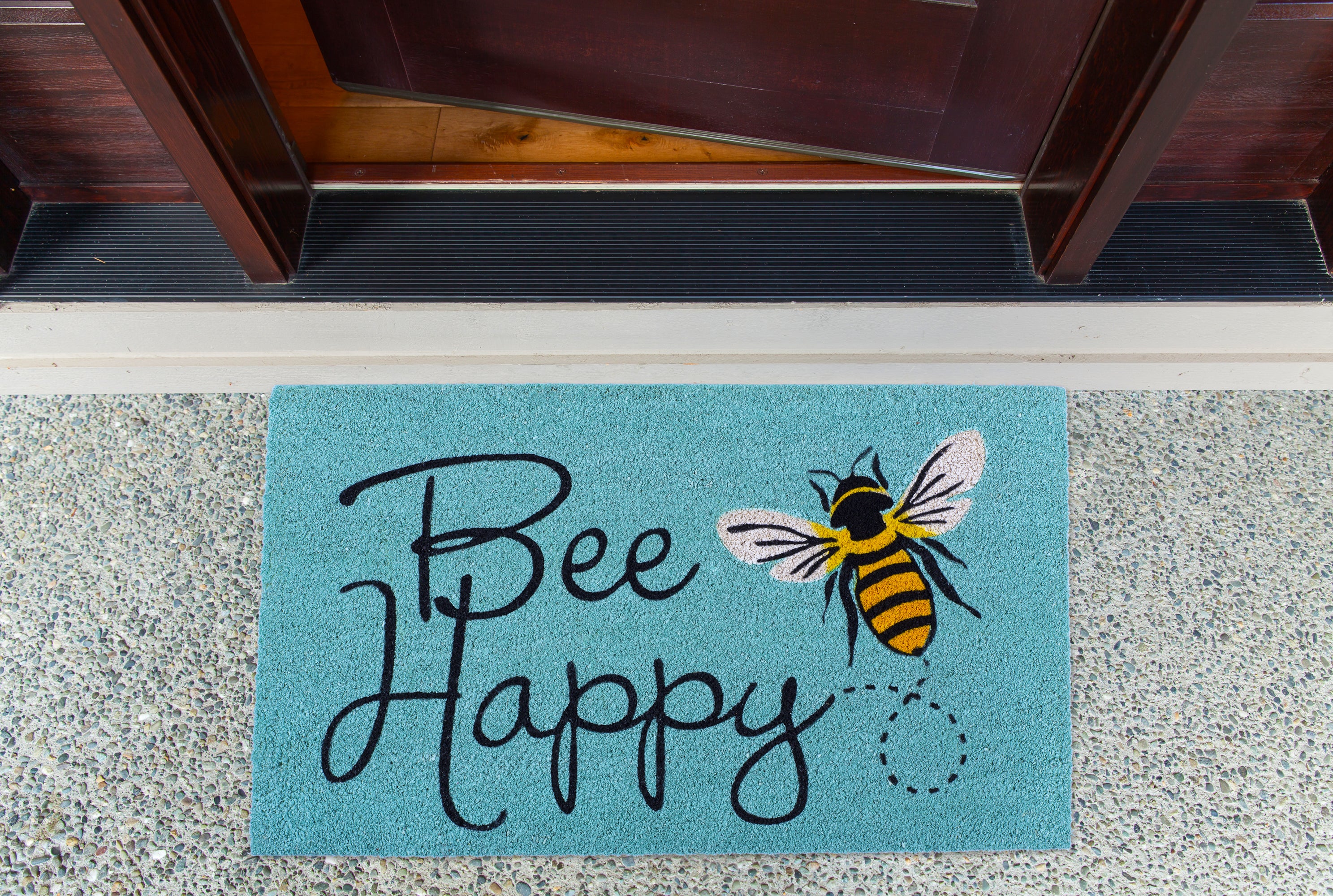 DII Bee Happy Doormat, Non-Slip PVC Backing