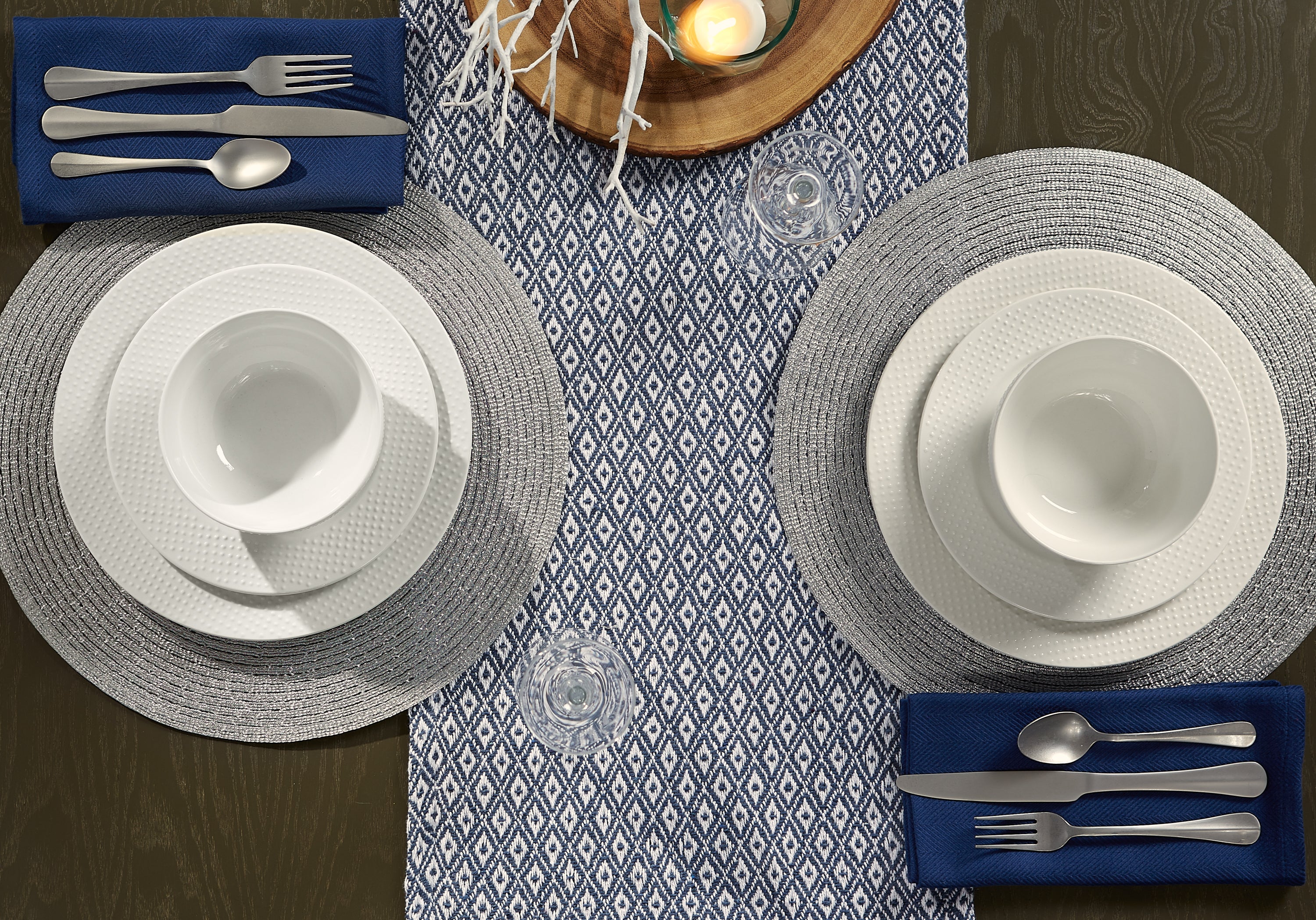 DII Mini Diamond Jacquard Fringe Cotton Table Runner