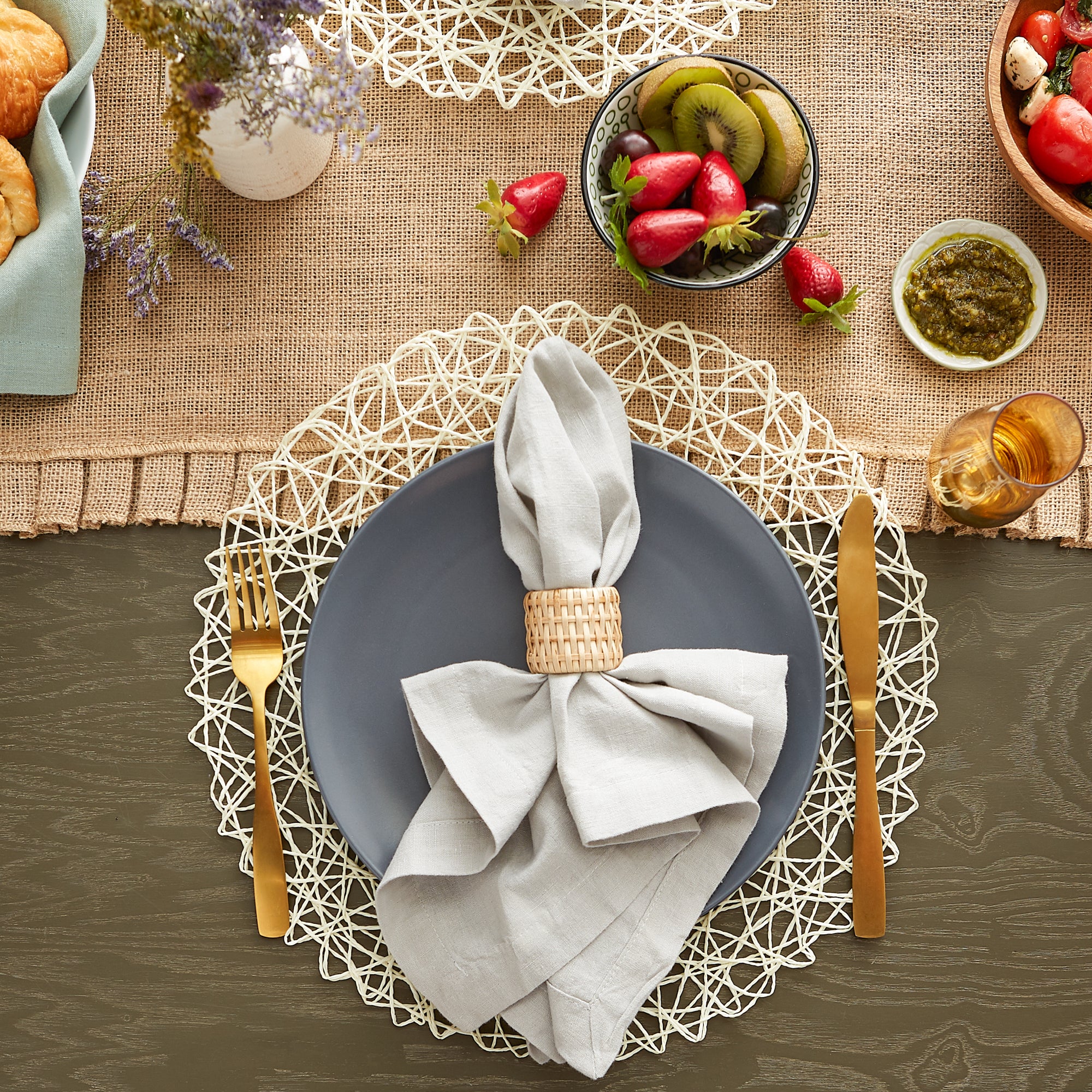 DII Woven Paper Round Placemat 6-Piece Set