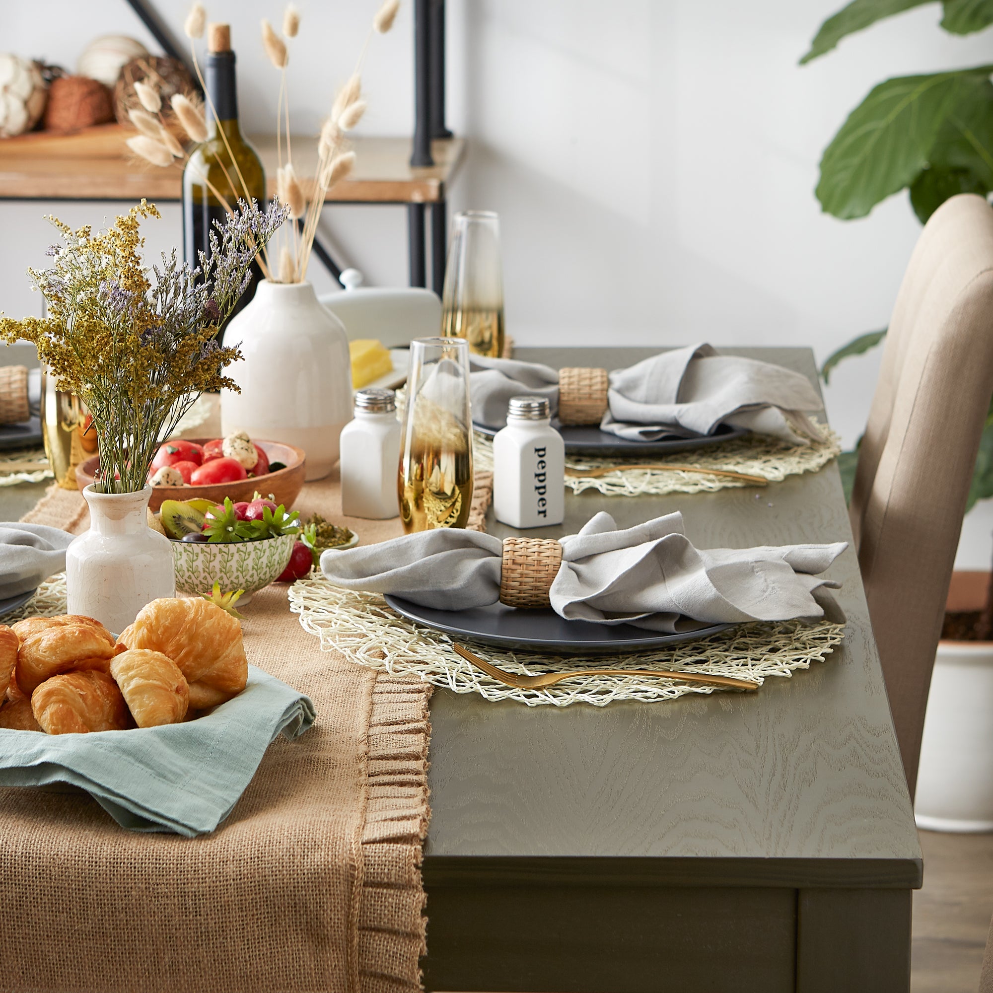 DII Woven Paper Round Placemat 6-Piece Set
