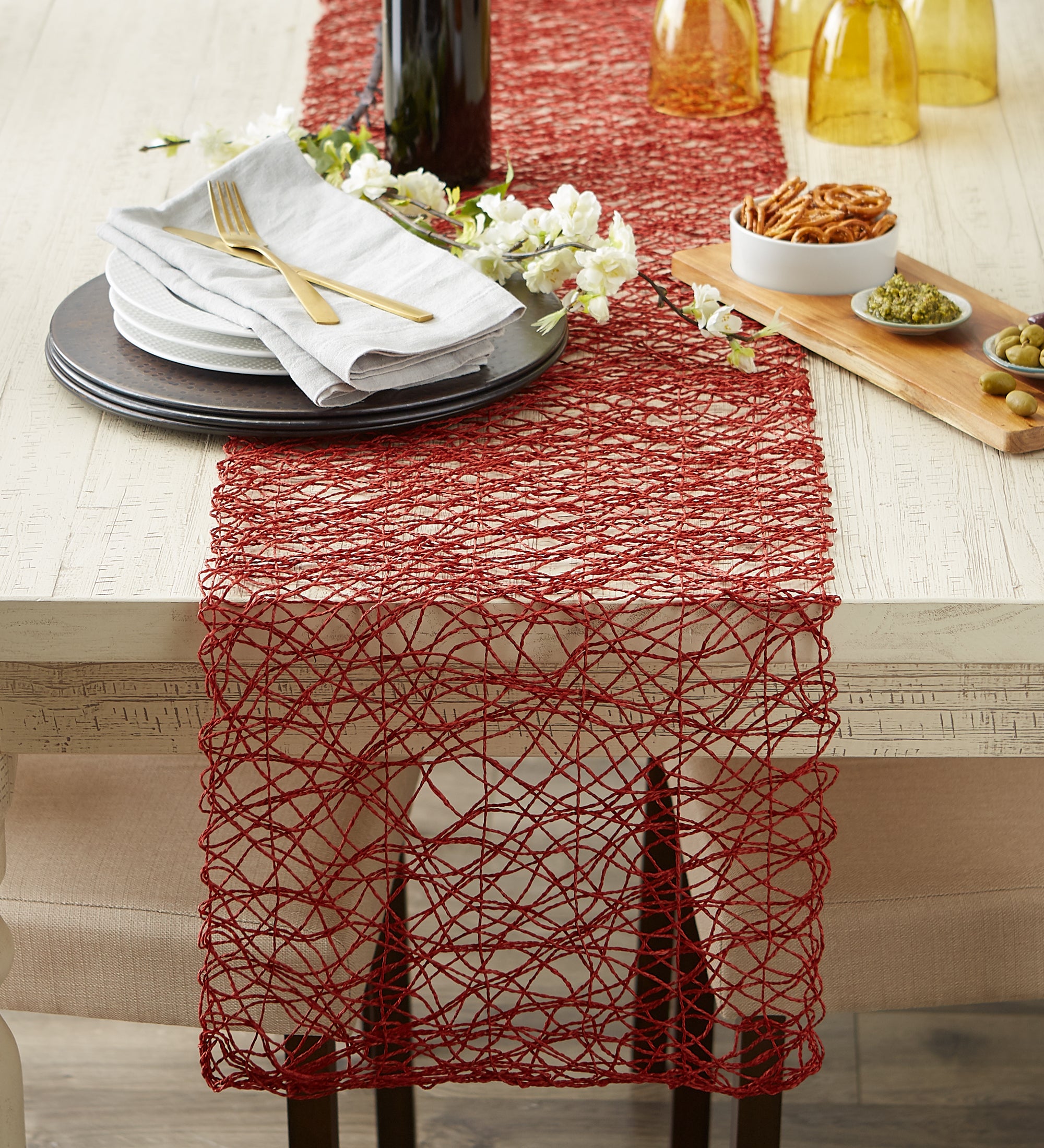DII Woven Paper Table Runner