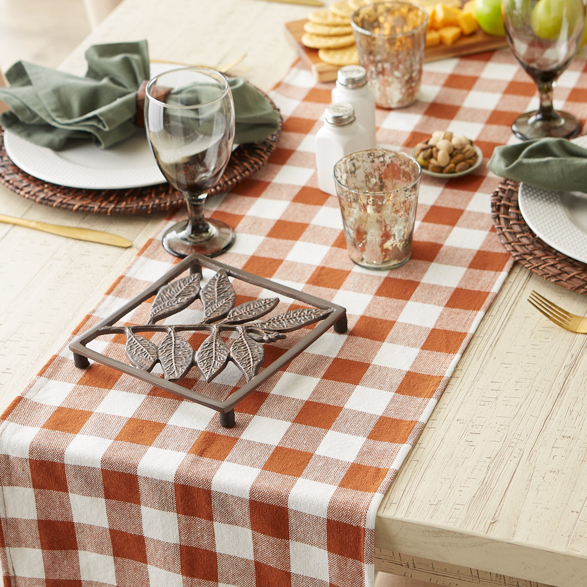 DII Heavyweight Check Fringed Cotton Table Runner