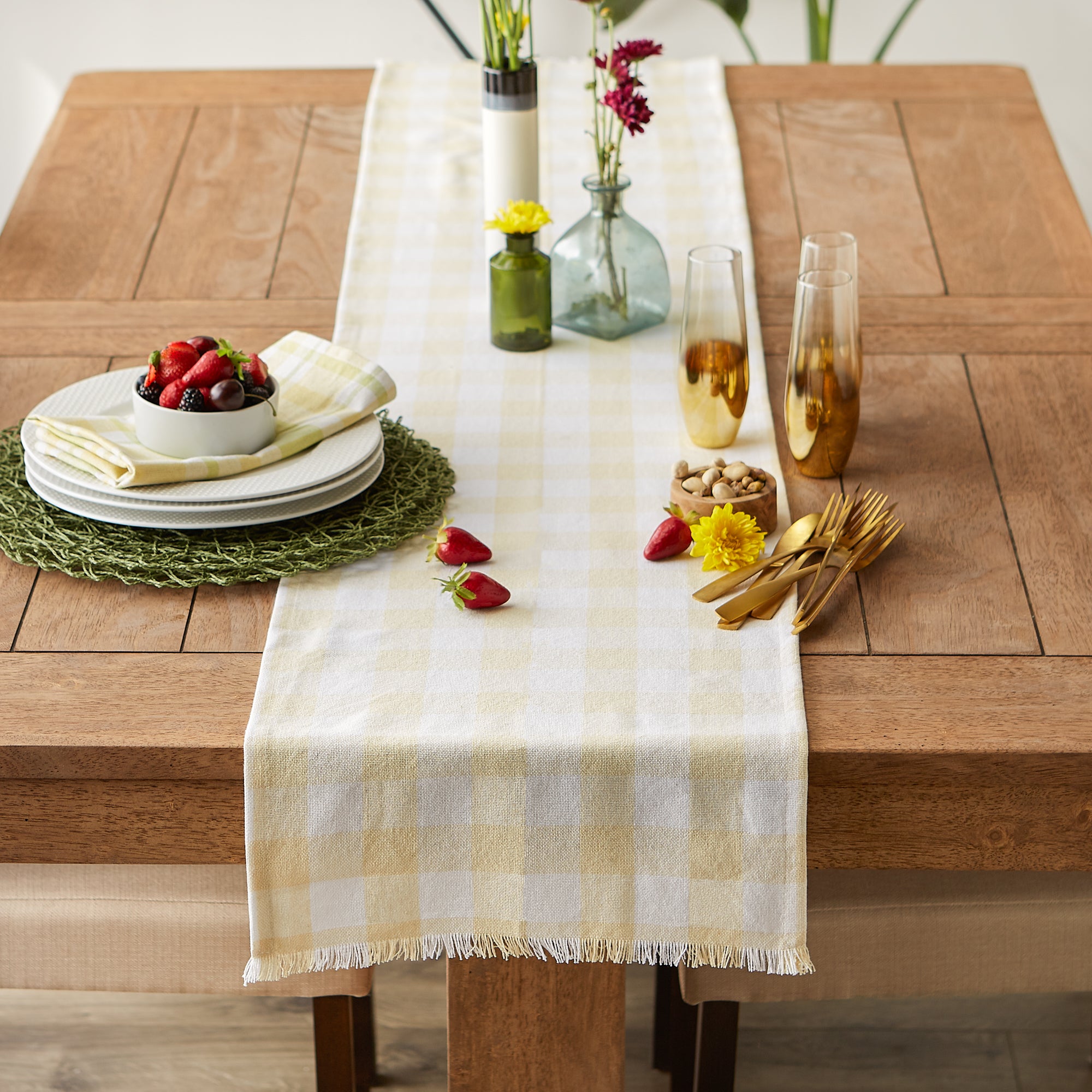 DII Heavyweight Check Fringed Cotton Table Runner