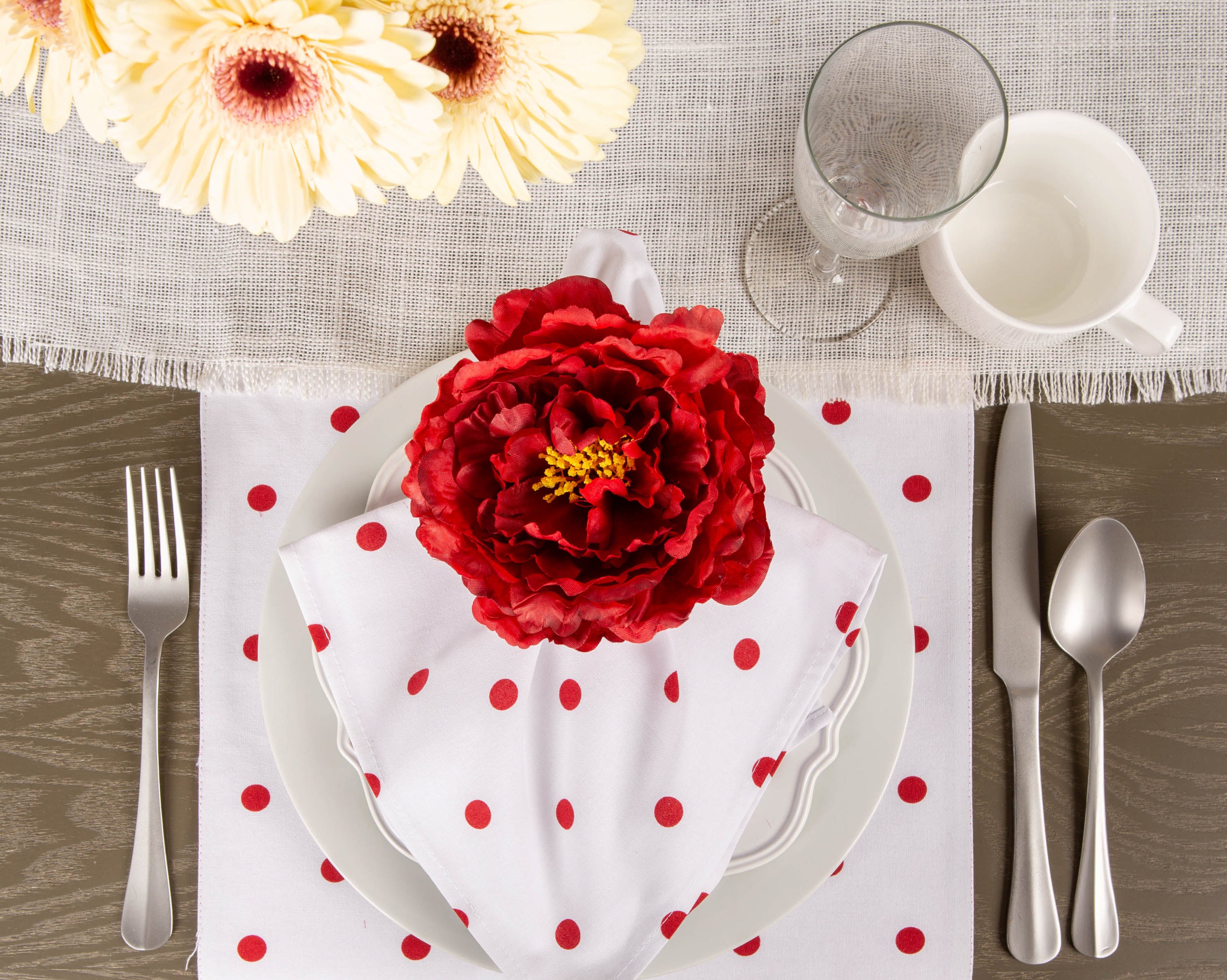DII Peony Flower Napkin Ring 4-Piece Set