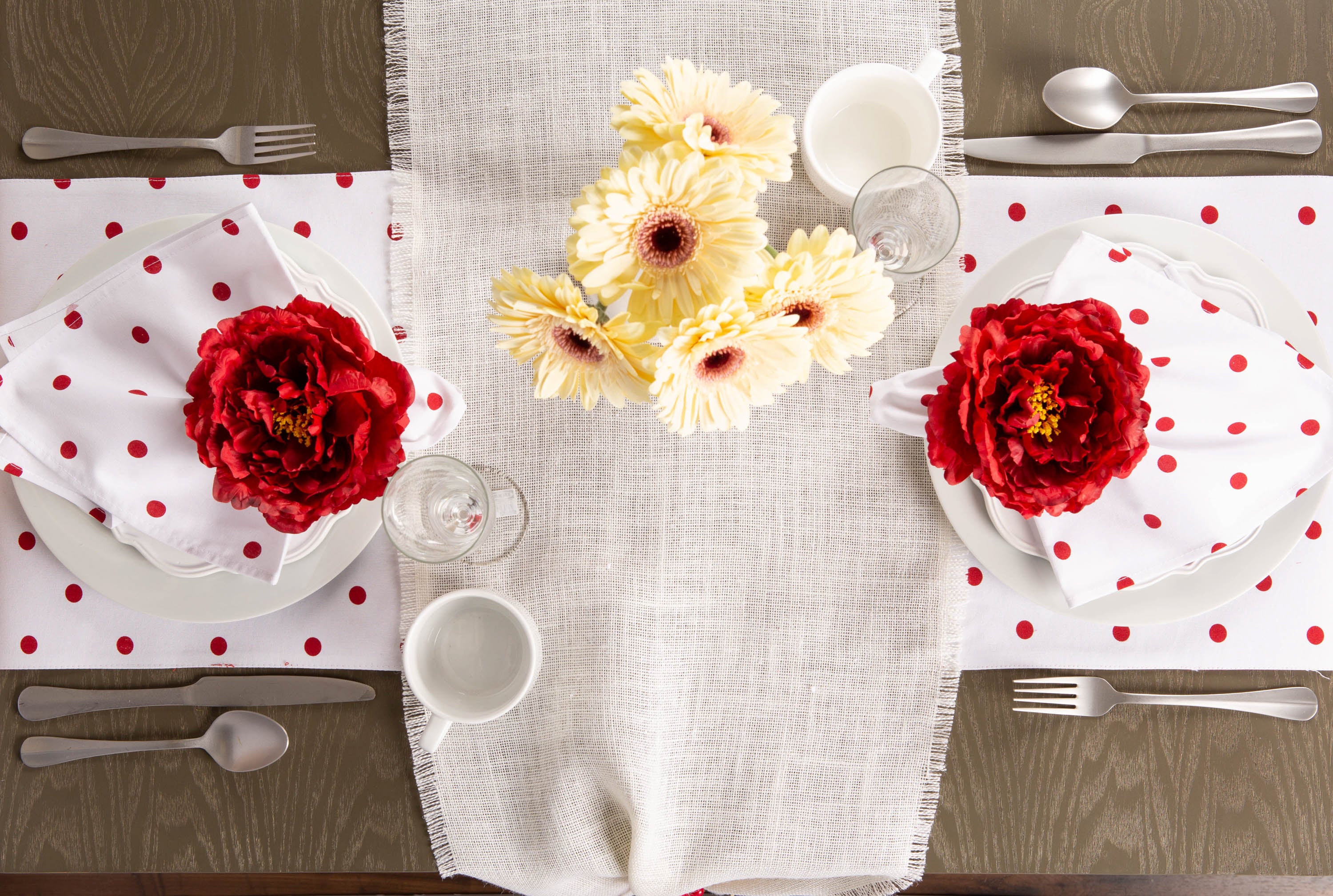 DII Peony Flower Napkin Ring 4-Piece Set