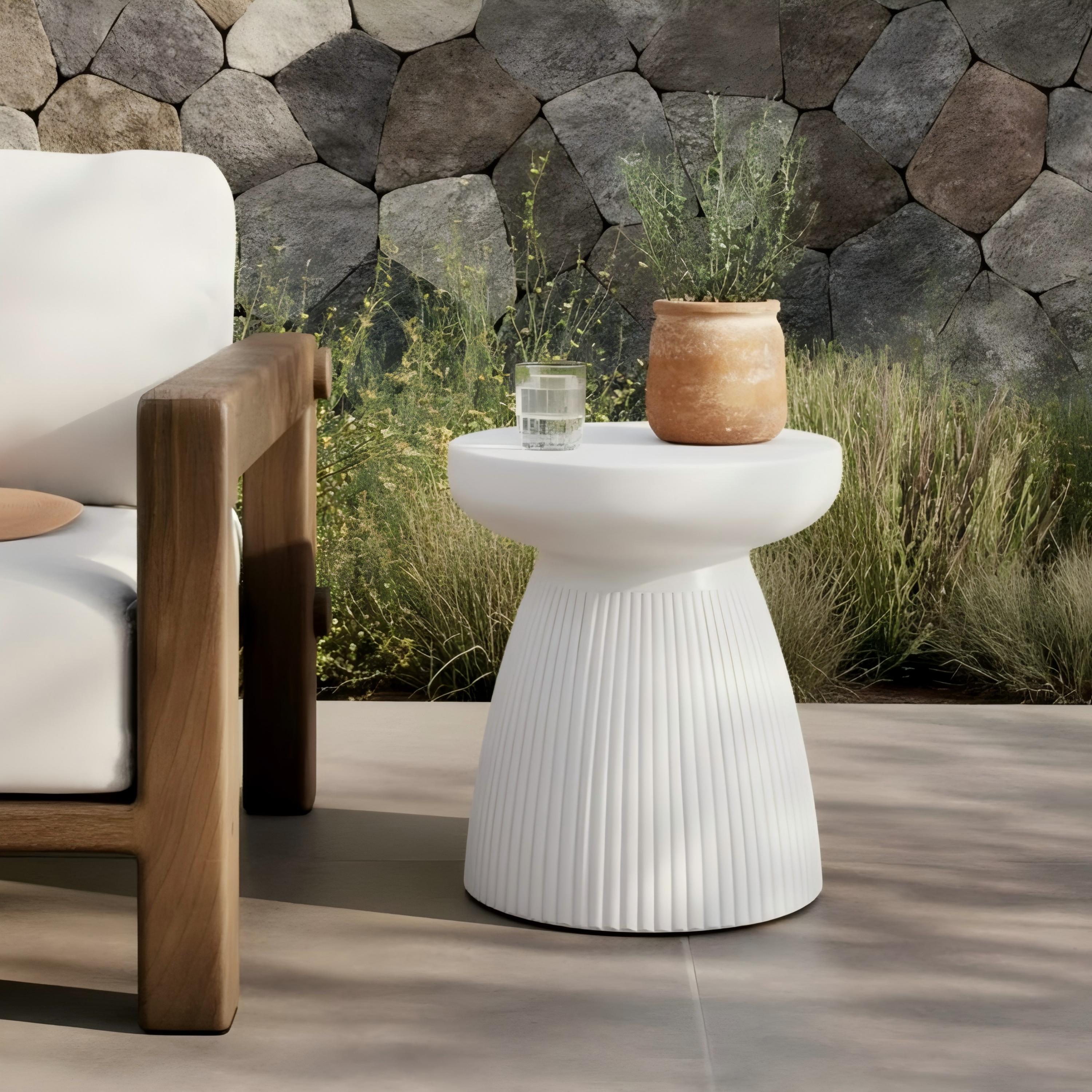 Outdoor Fluted Pedestal Side Table