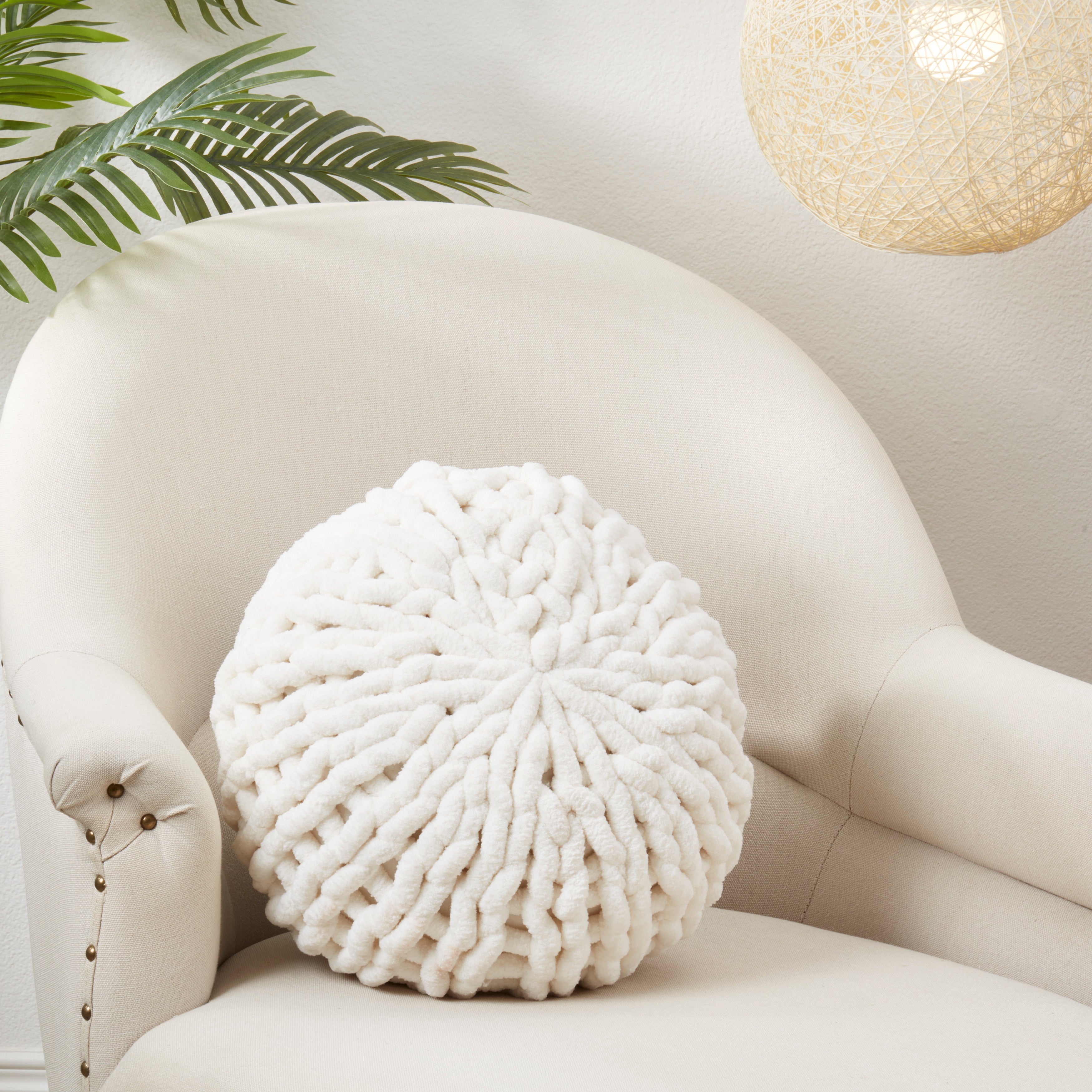 Cozy Chunky Knit Round Throw Pillow