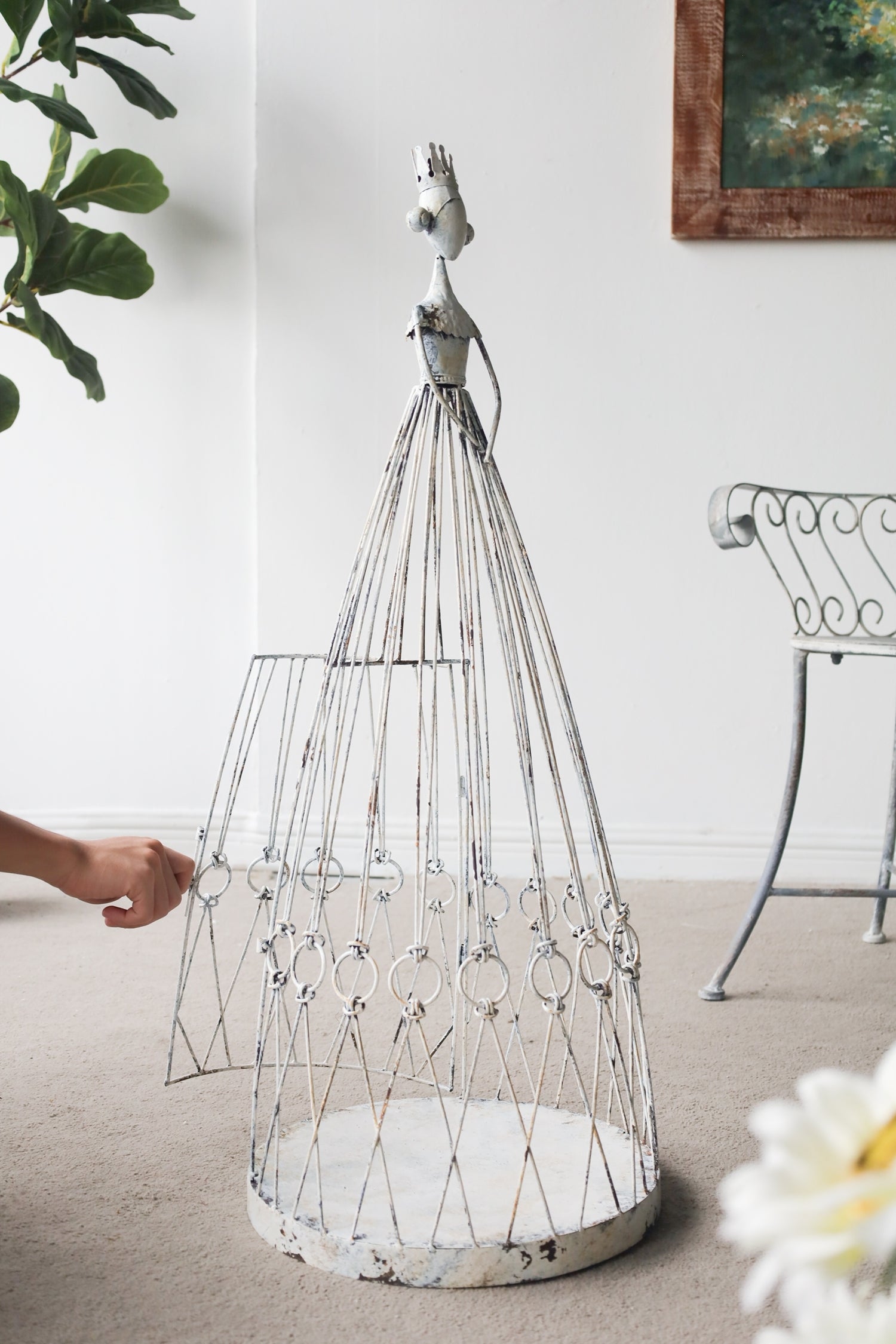 Distressed White Finish Princess Birdcage Birdhouse