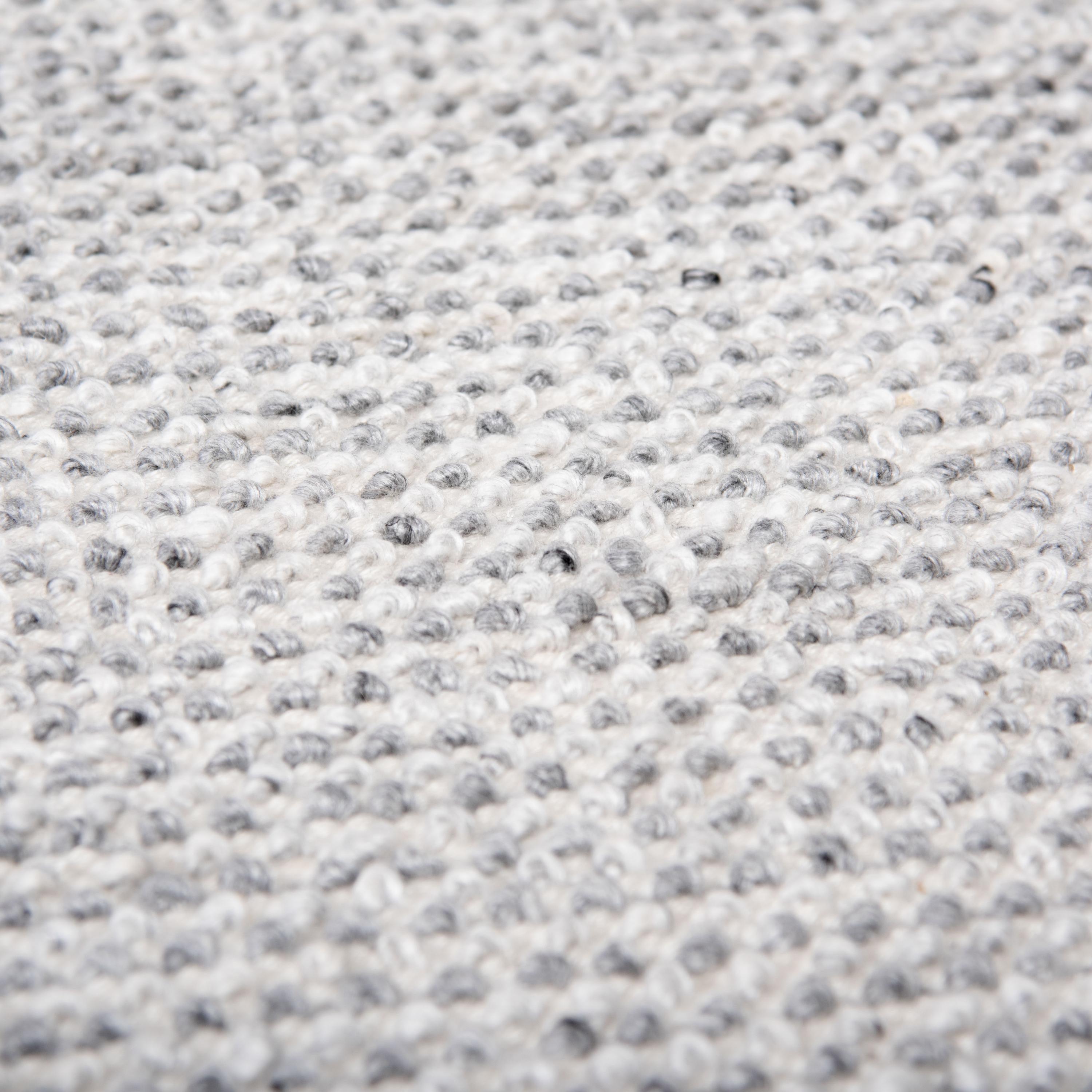 Dusk Hand-Woven Solid Indoor/Outdoor Area Rug