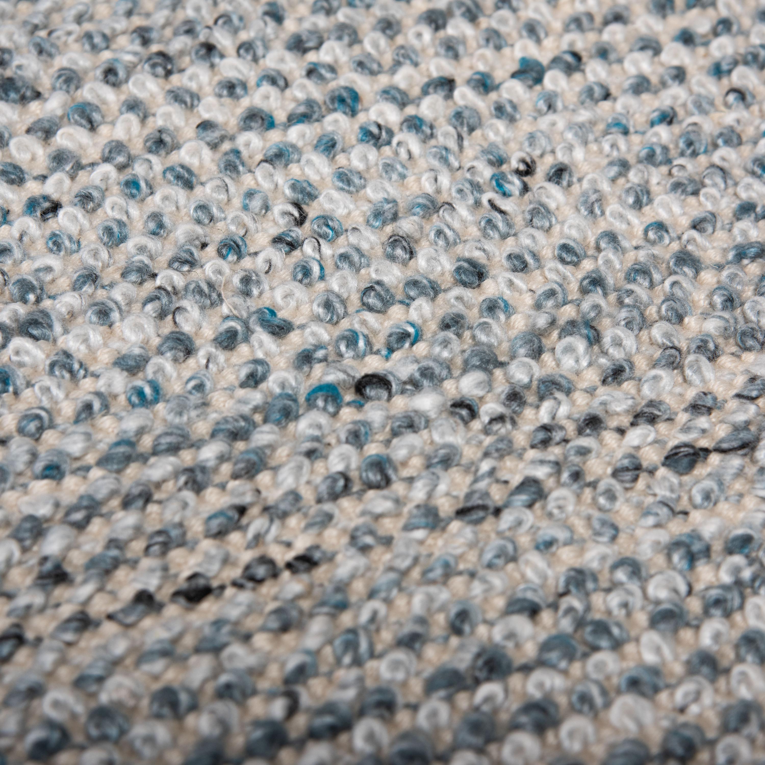 Dusk Hand-Woven Solid Indoor/Outdoor Area Rug