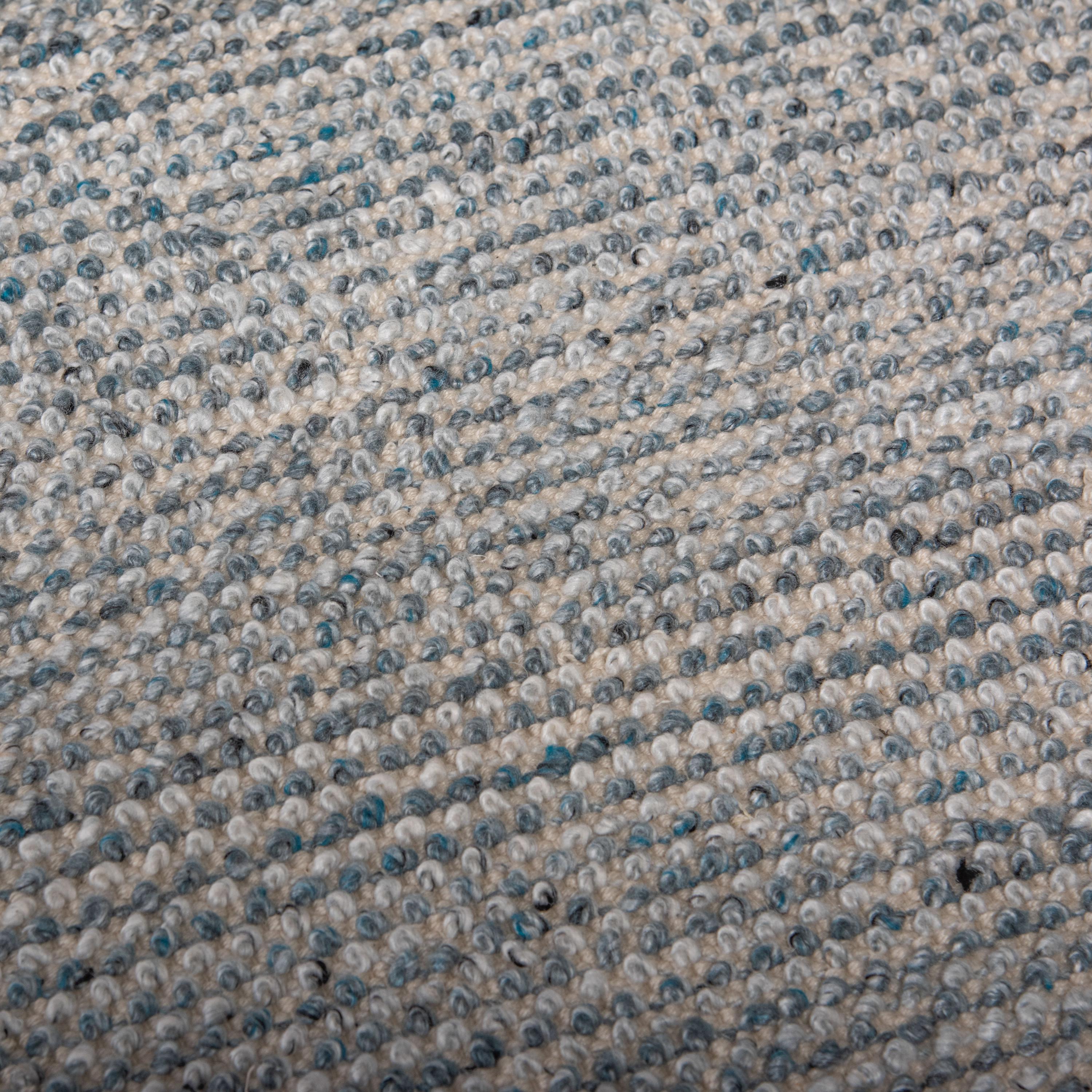 Dusk Hand-Woven Solid Indoor/Outdoor Area Rug