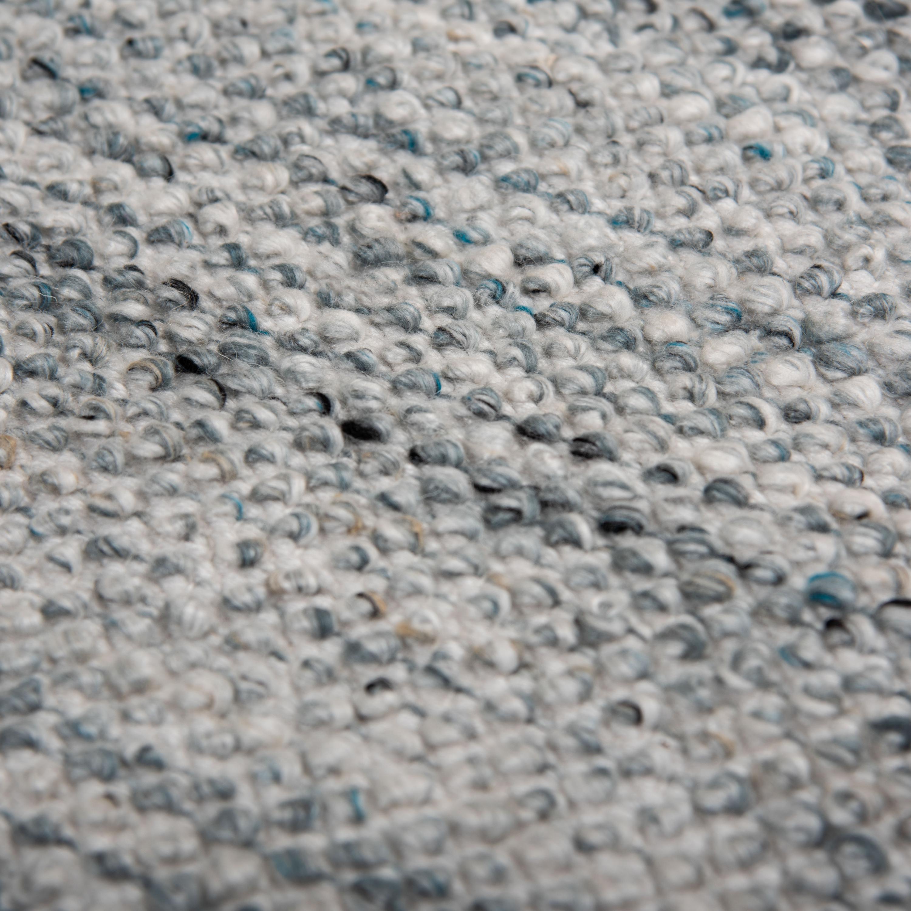Dusk Hand-Woven Solid Indoor/Outdoor Area Rug