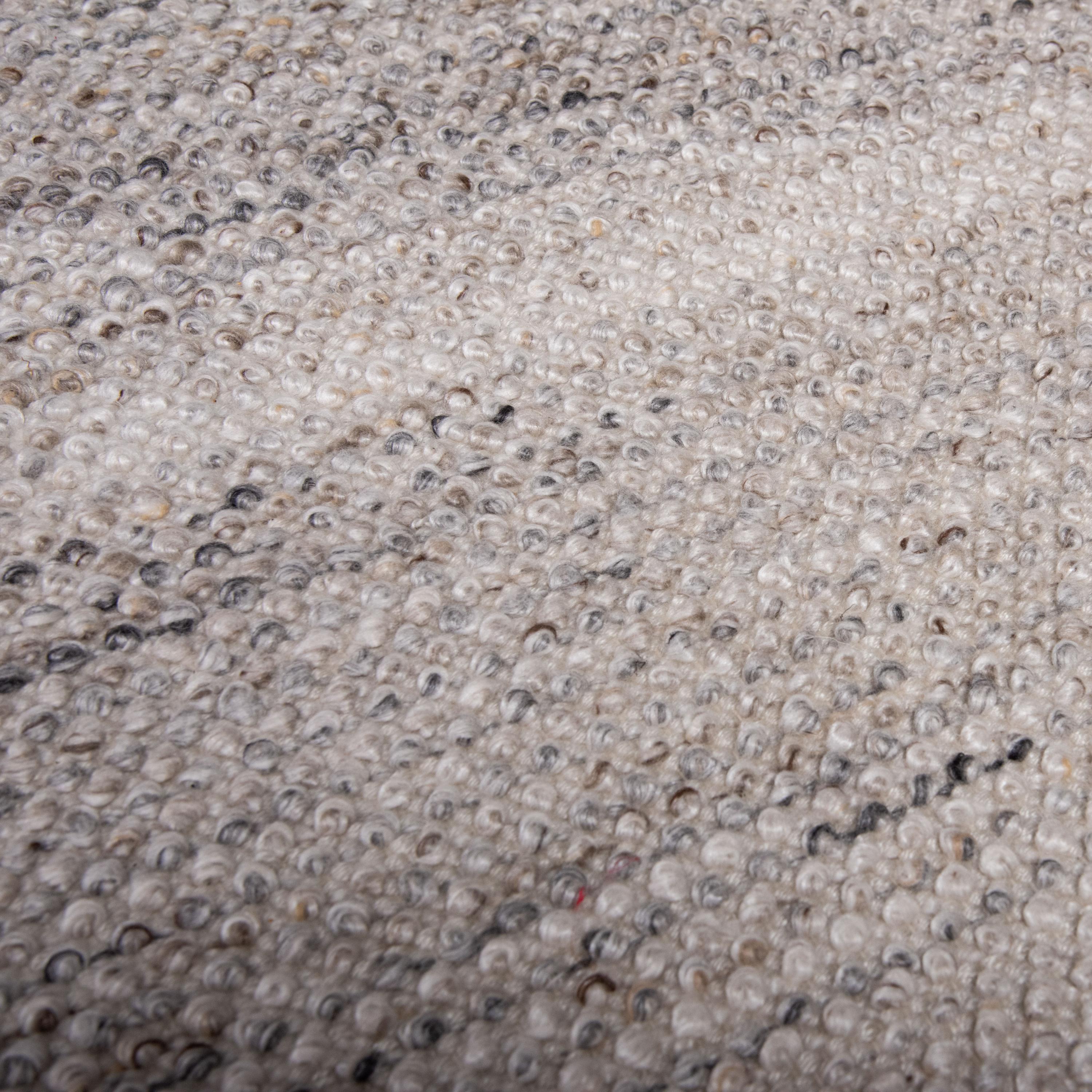 Dusk Hand-Woven Solid Indoor/Outdoor Area Rug
