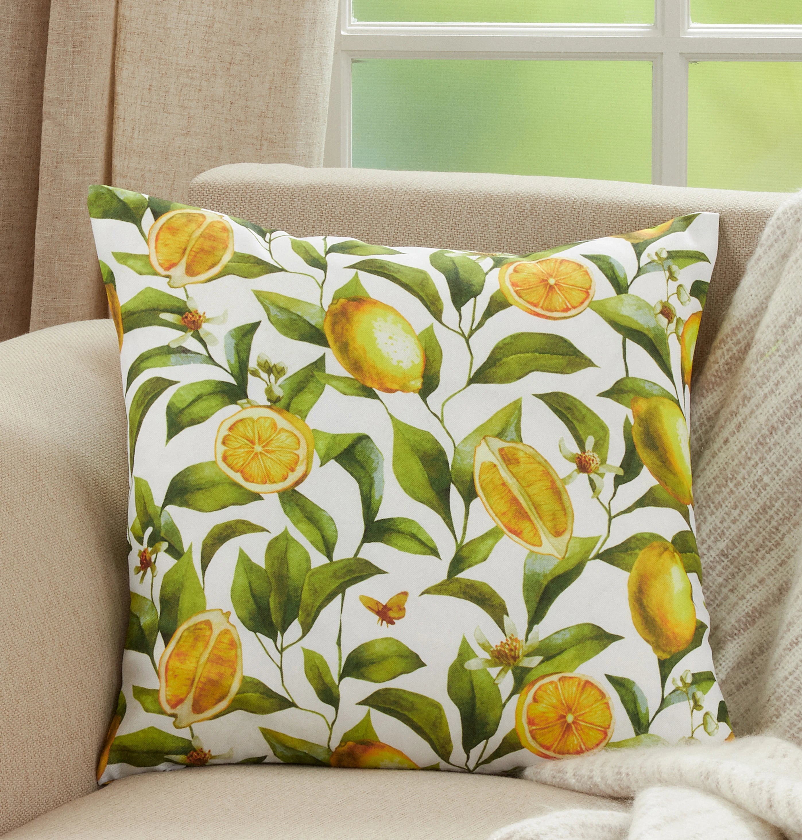 Lemons Design Outdoor Throw Polyester Filled Throw Pillow