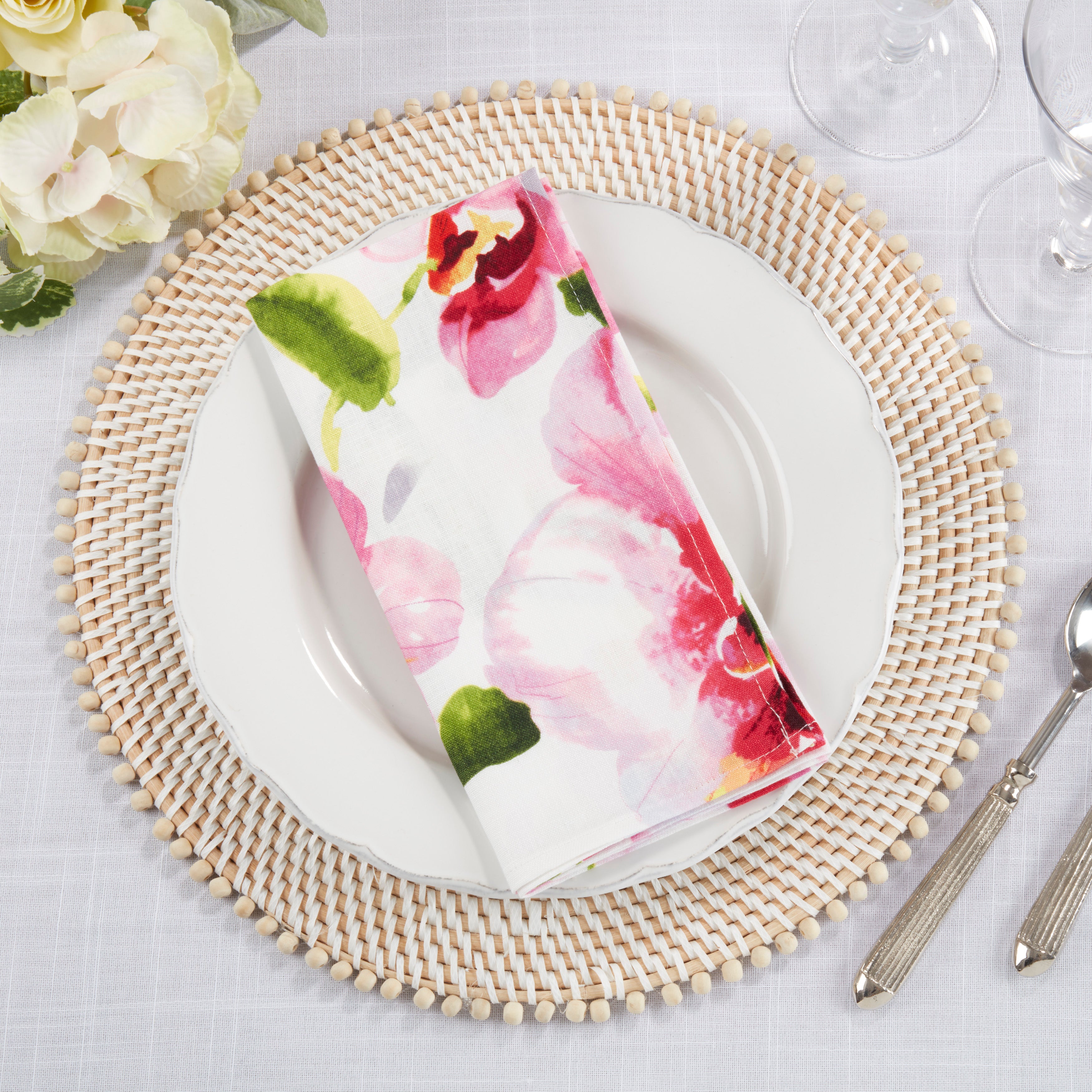 Watercolor Floral Design Linen Napkins, Set of 4