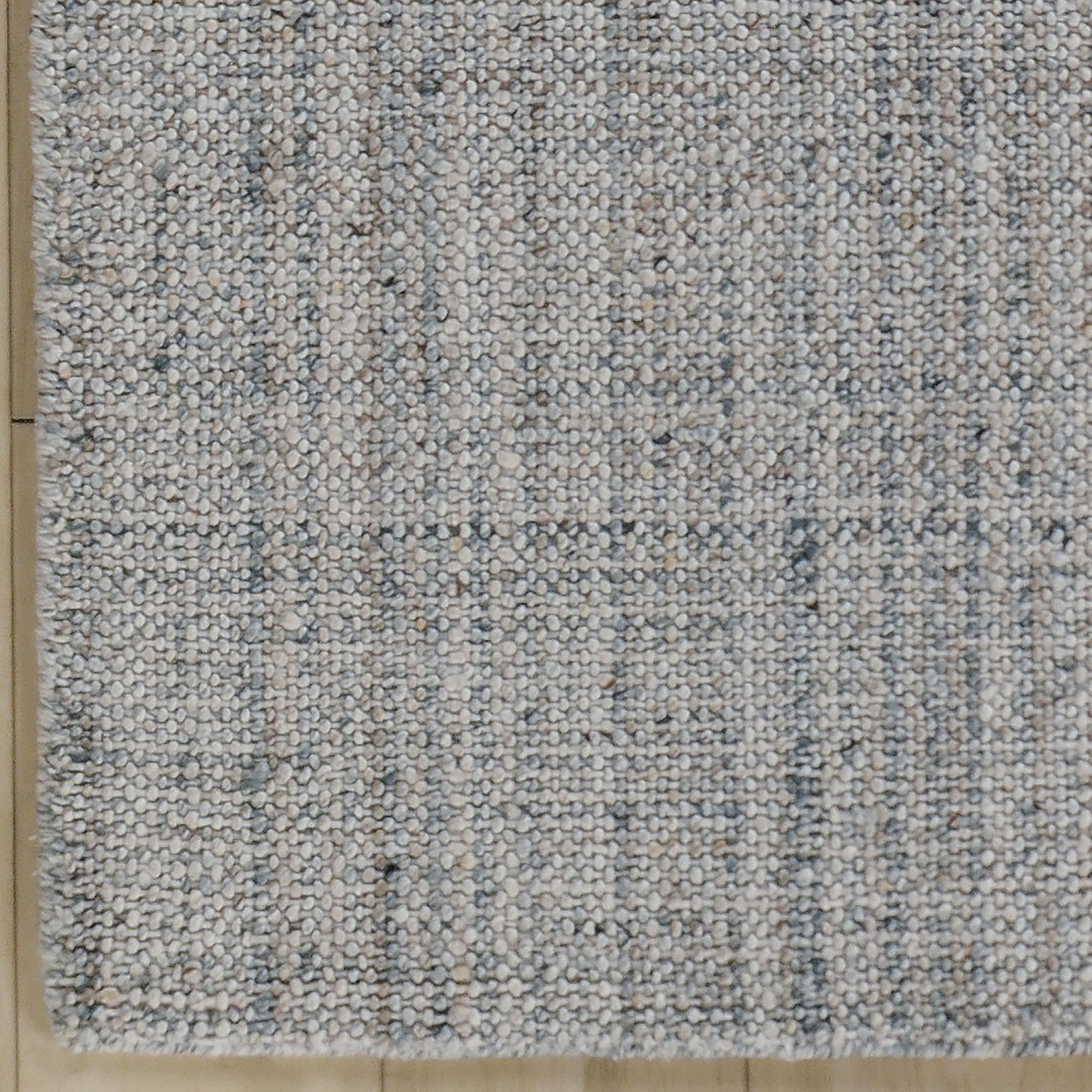 Brynn Hand-Loomed Solid Indoor/Outdoor Area Rug
