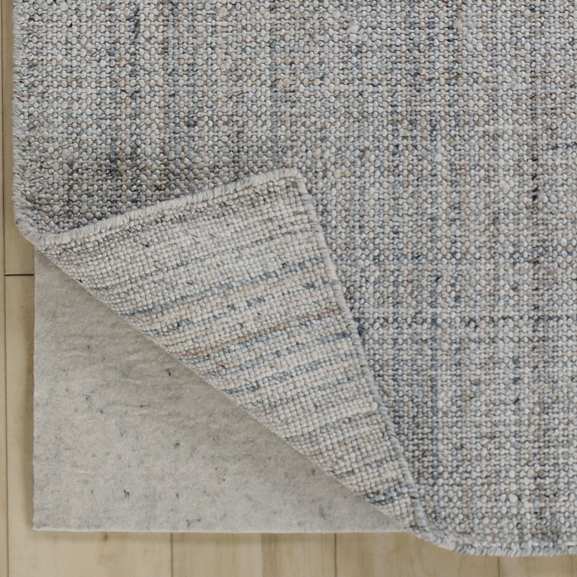 Brynn Hand-Loomed Solid Indoor/Outdoor Area Rug