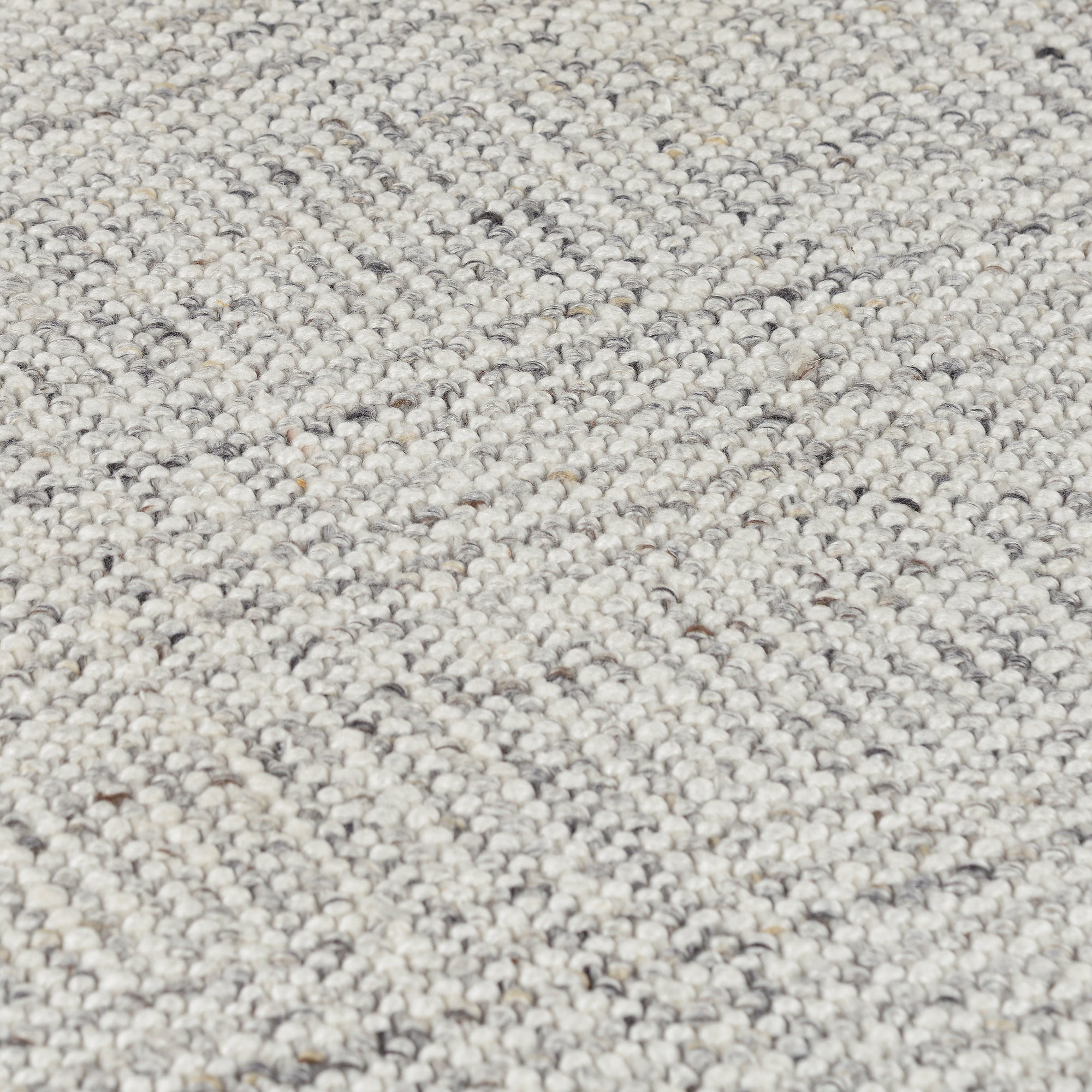Brynn Hand-Loomed Solid Indoor/Outdoor Area Rug