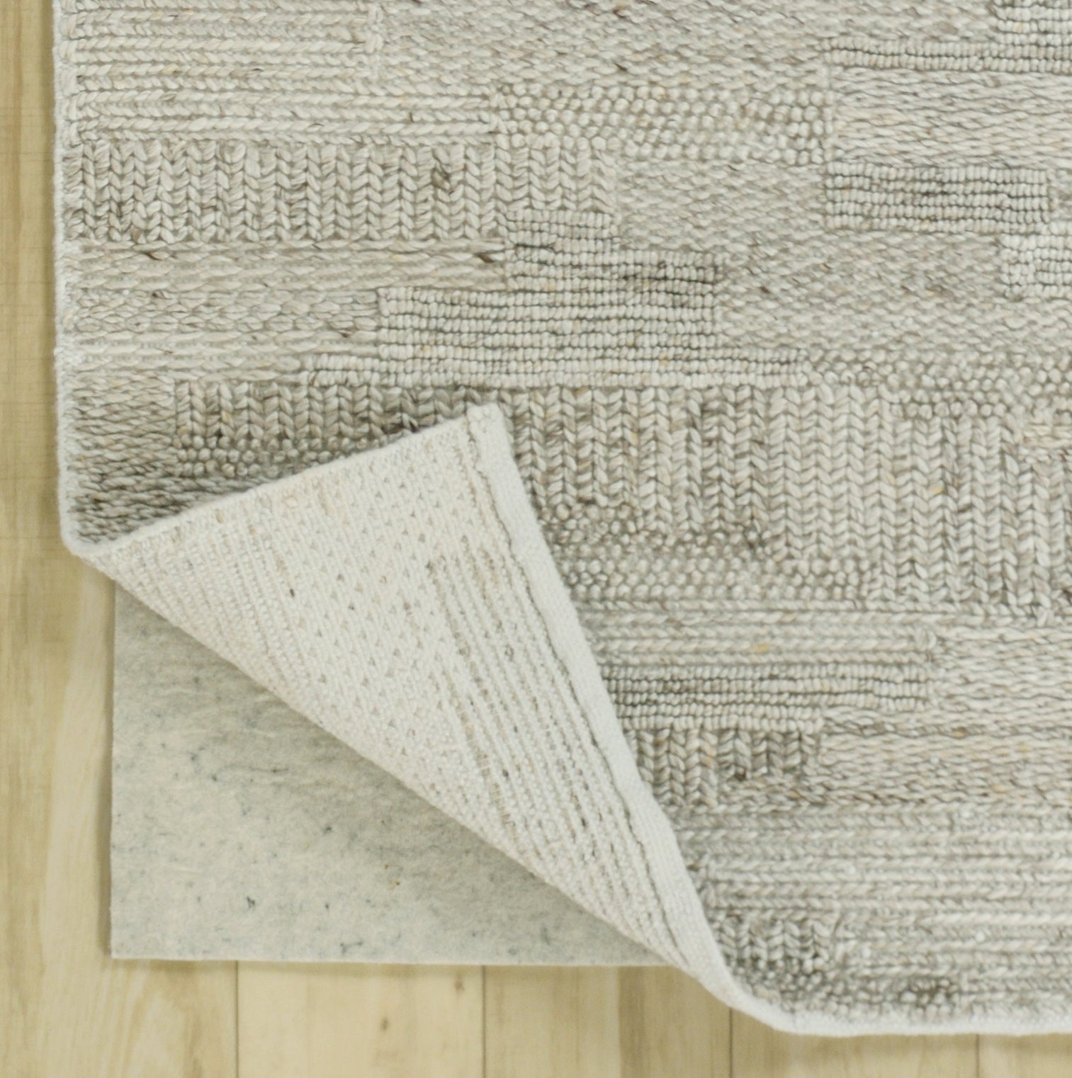 Murtaugh Hand-Woven Geometric Indoor/Outdoor Area Rug