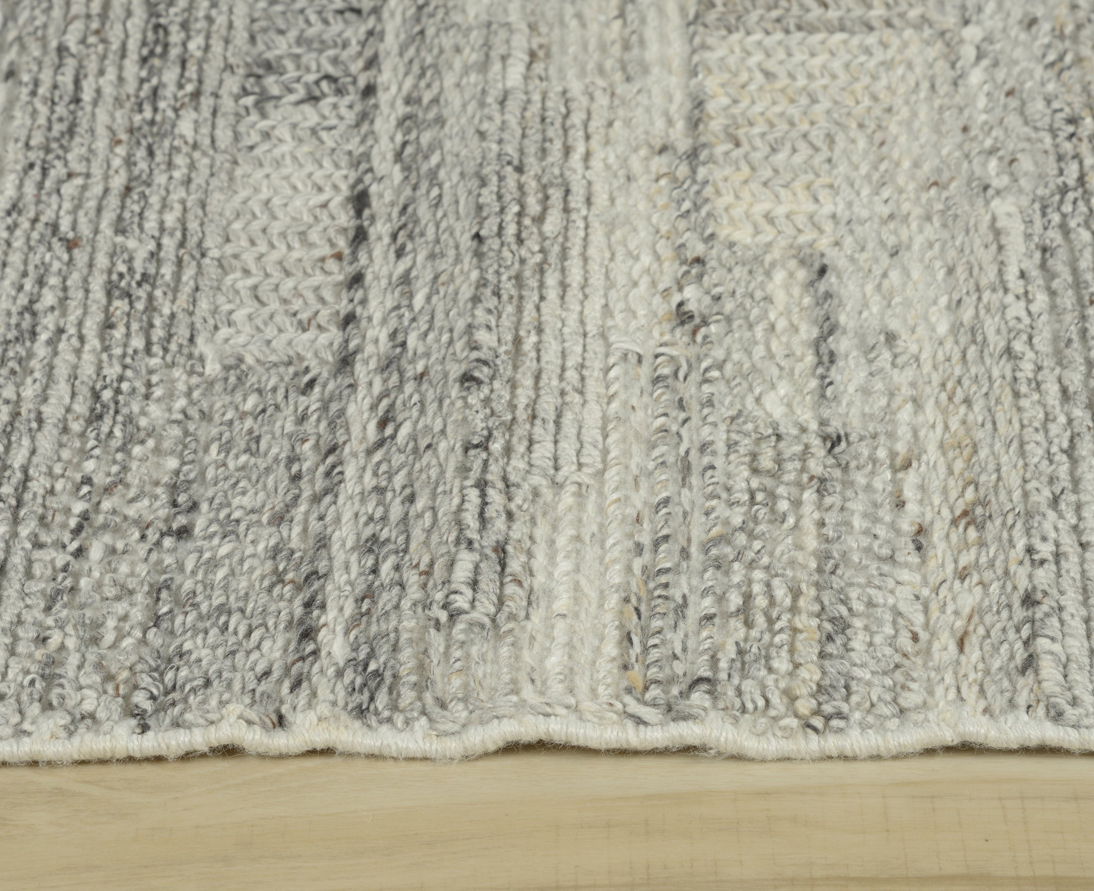 Murtaugh Hand-Woven Geometric Indoor/Outdoor Area Rug