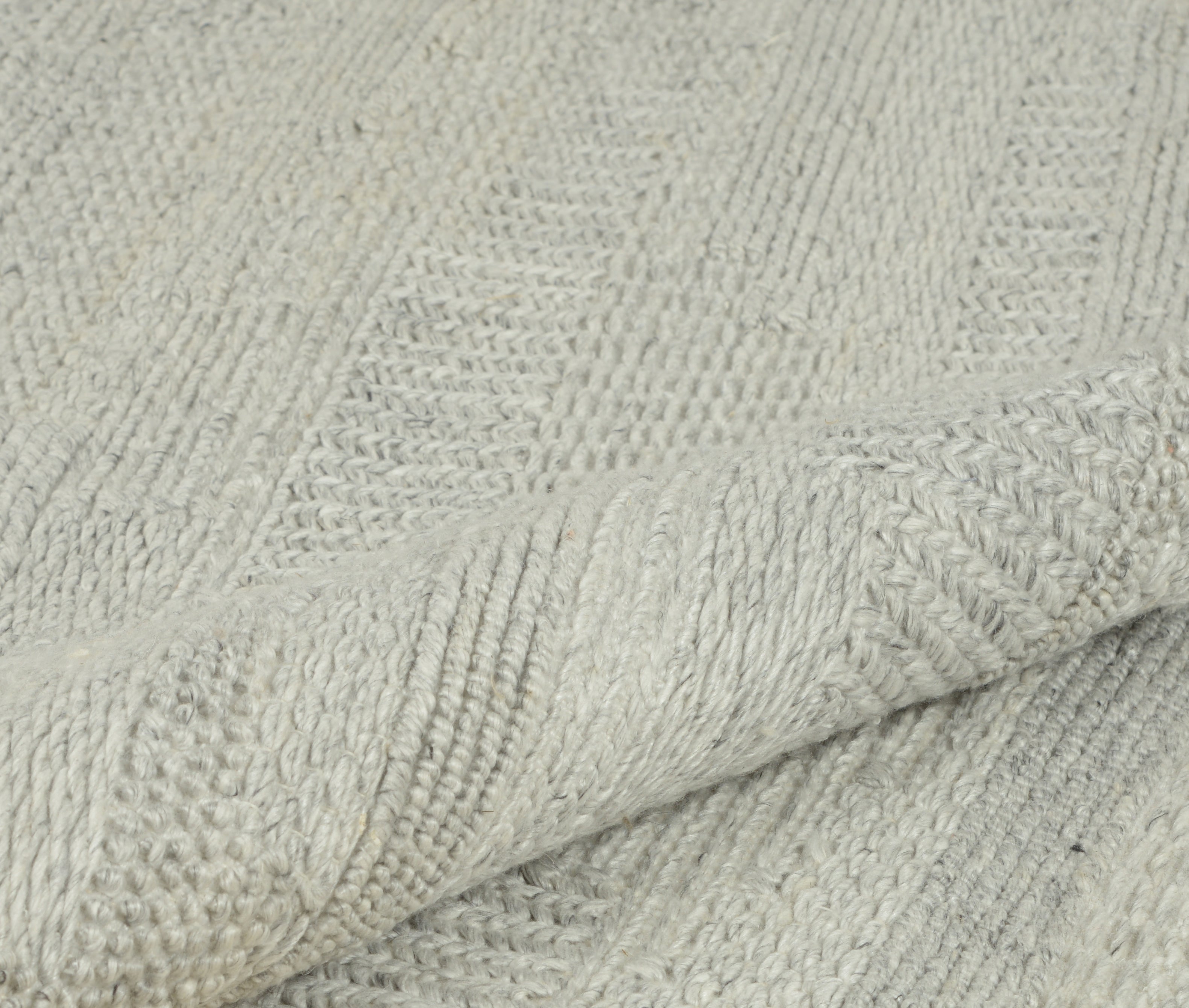 Murtaugh Hand-Woven Geometric Indoor/Outdoor Area Rug