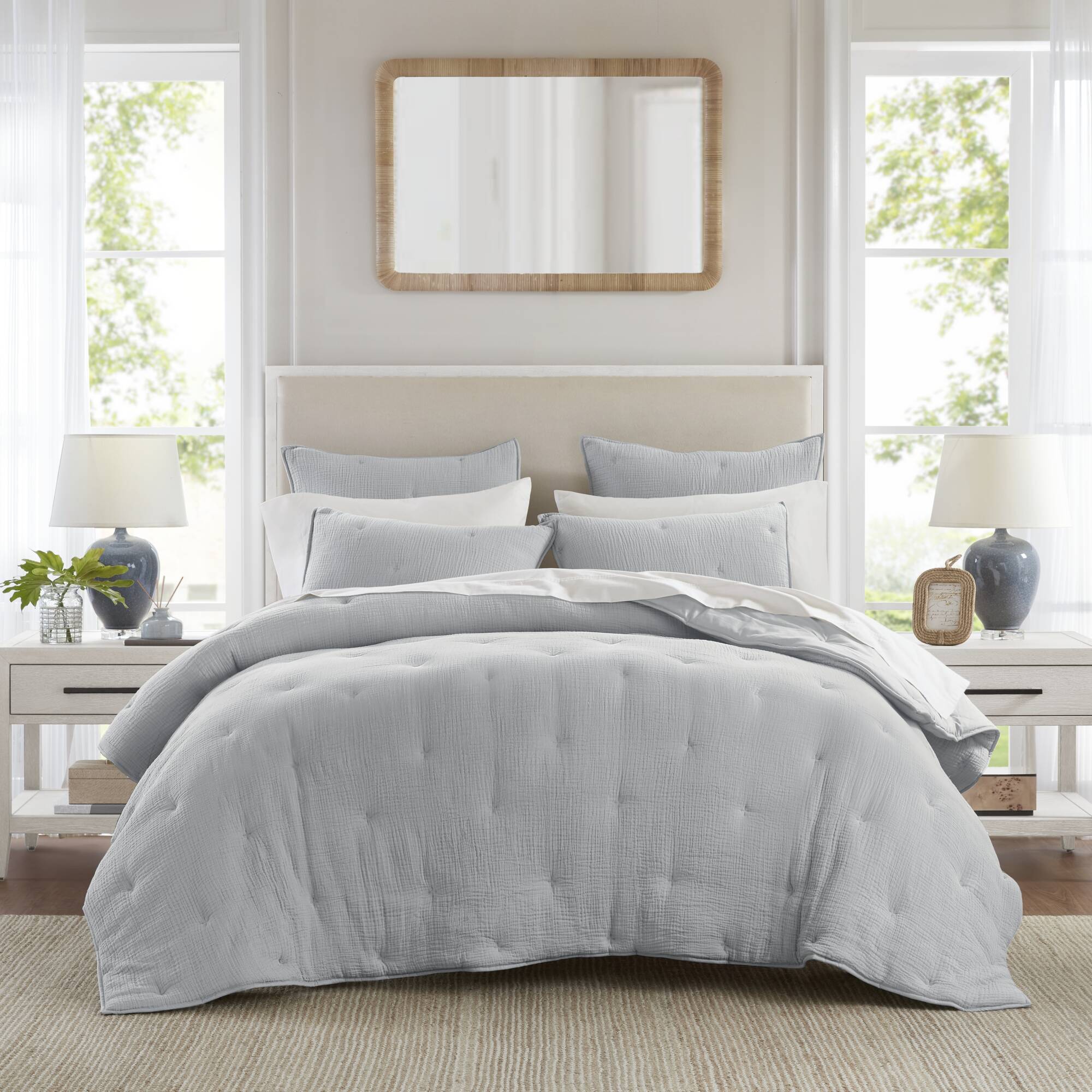 3 Piece Cotton Gauze Embroidered Quilt Set