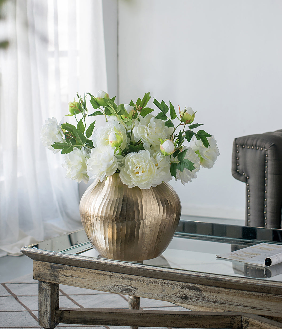 9" Aluminum Chisel Flower Vase