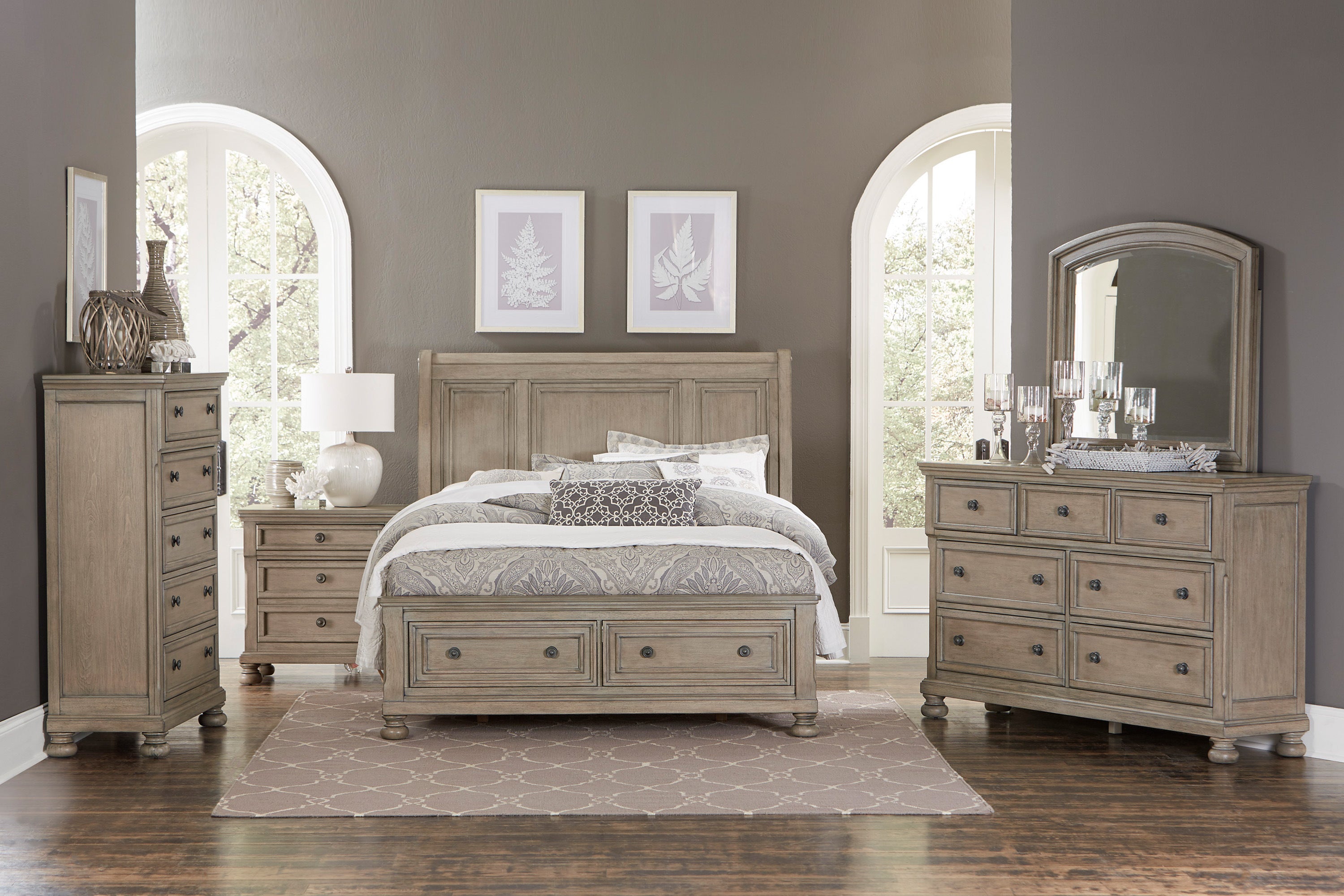 Classic 7 Drawer Dresser with Jewelry Tray Classic 7 Drawer Dresser with Jewelry Tray