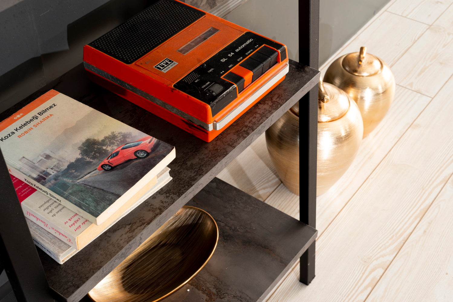 Leon 5 Tier Modern Ladder Bookshelf