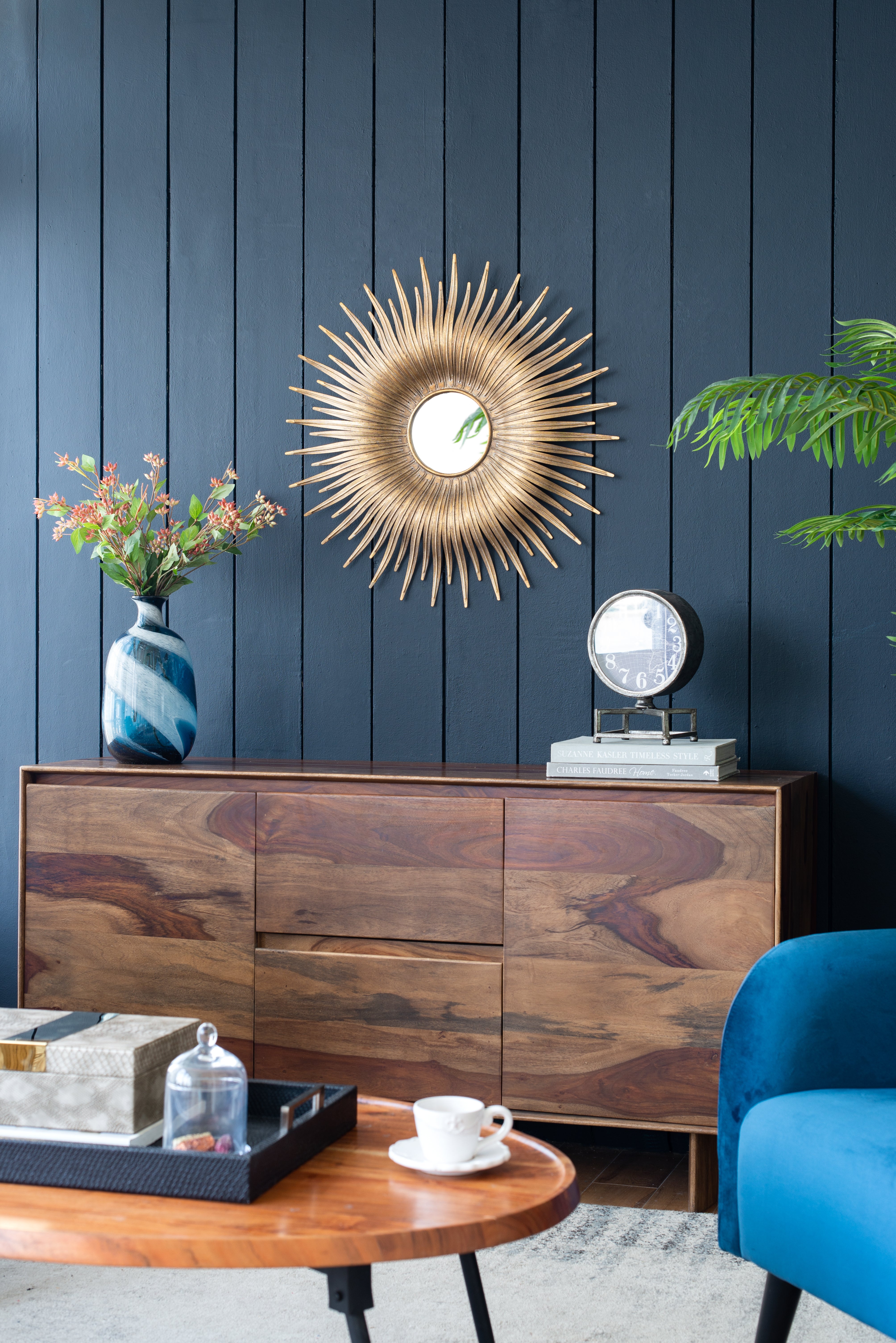 28.3' in Retro Design Gold Sunburst Metal Wall Mirror Decorative Mirror