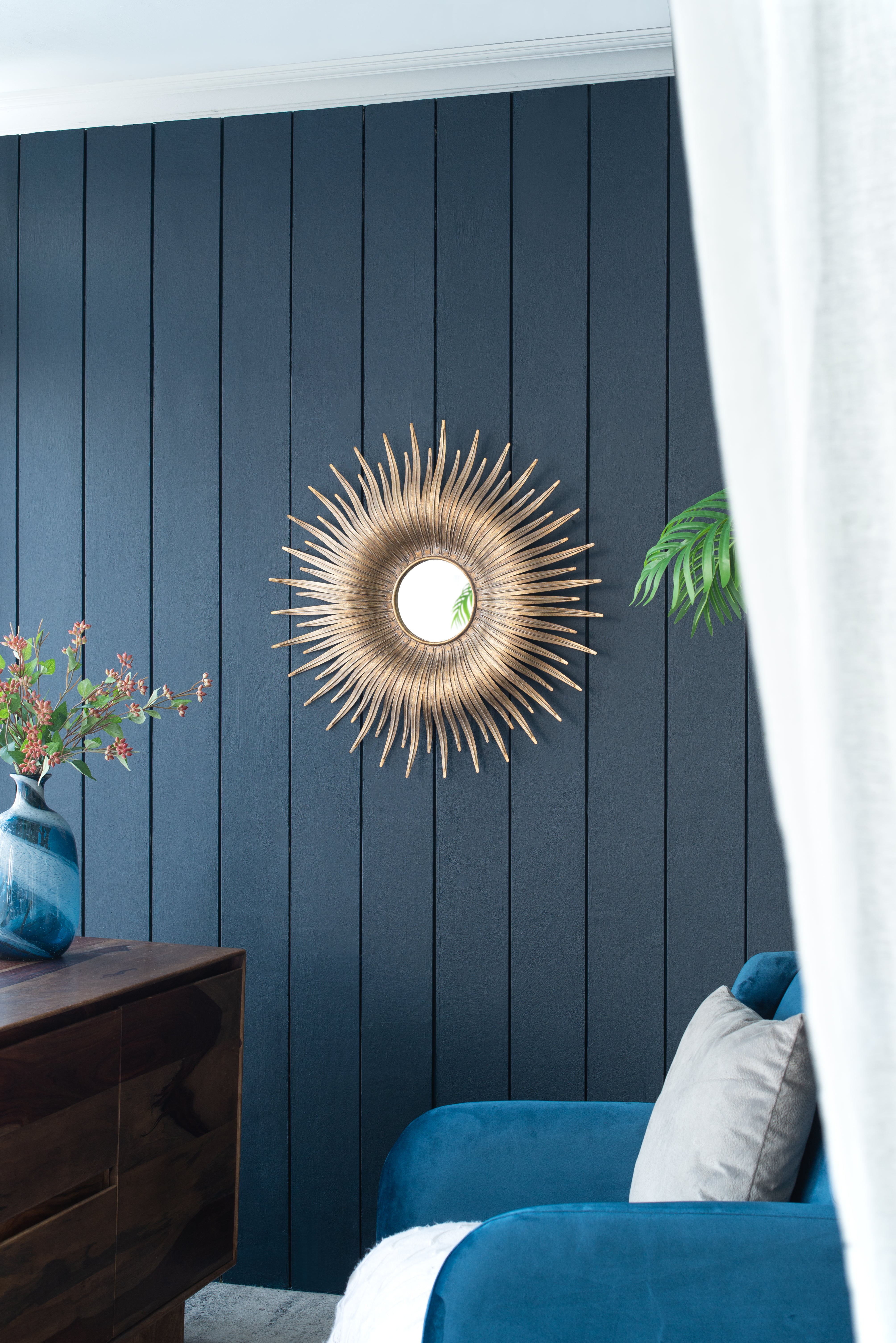 28.3' in Retro Design Gold Sunburst Metal Wall Mirror Decorative Mirror