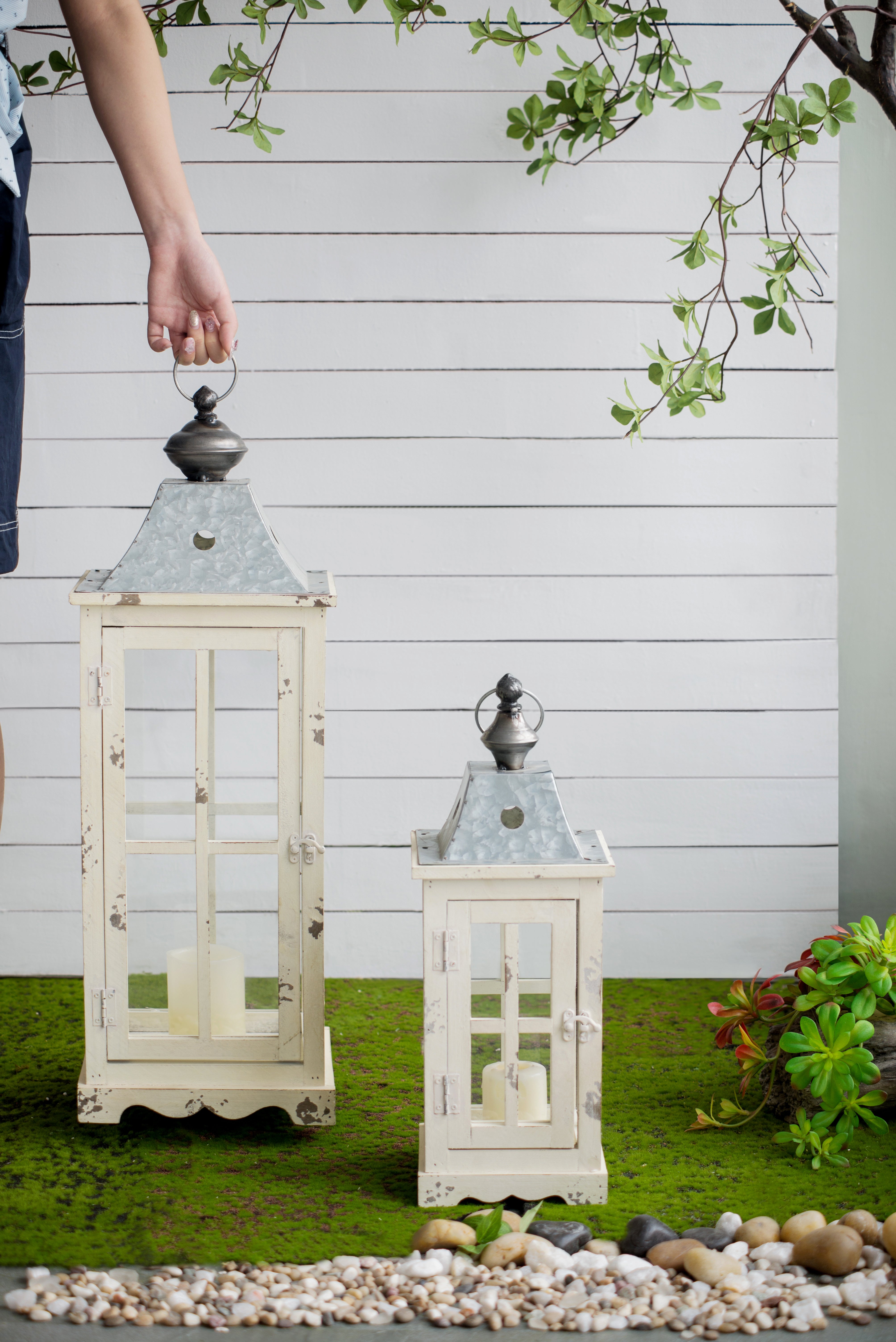 Classic White Lantern, Set of 2