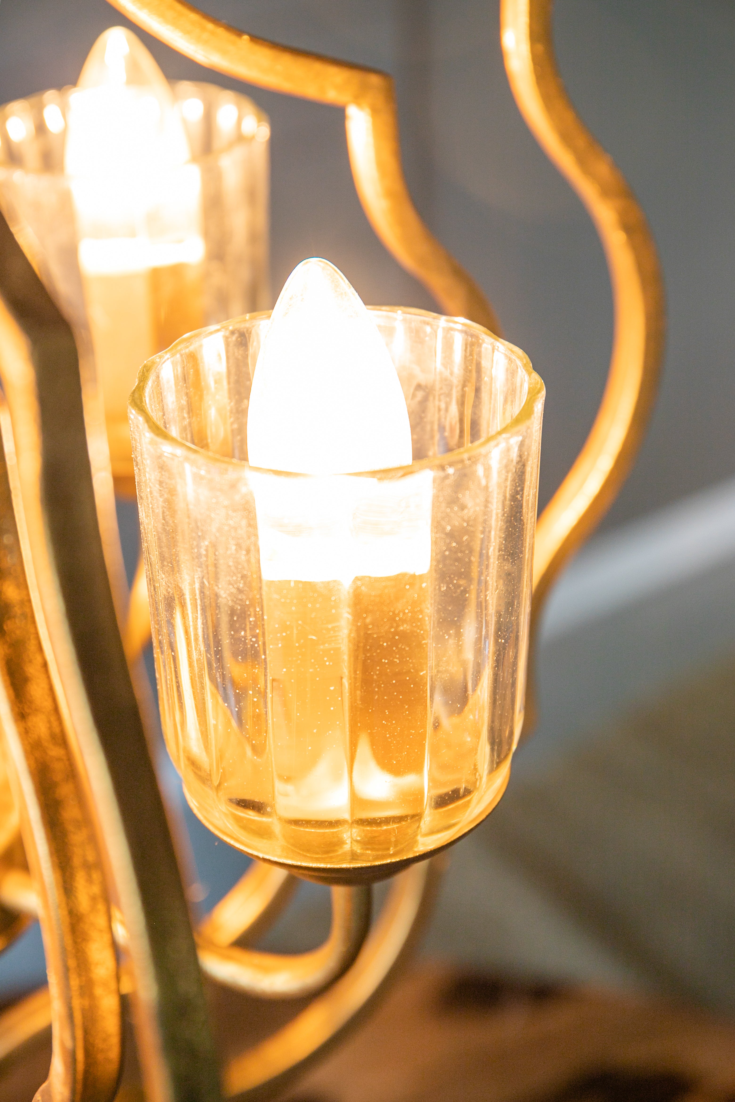 4-Light Metal Chandelier