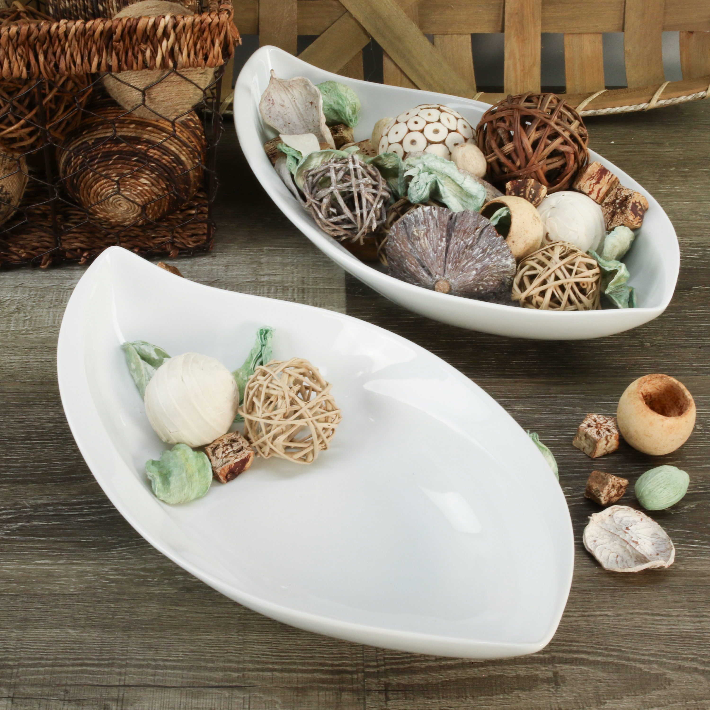 16" Leaf Bowls, Set of 2